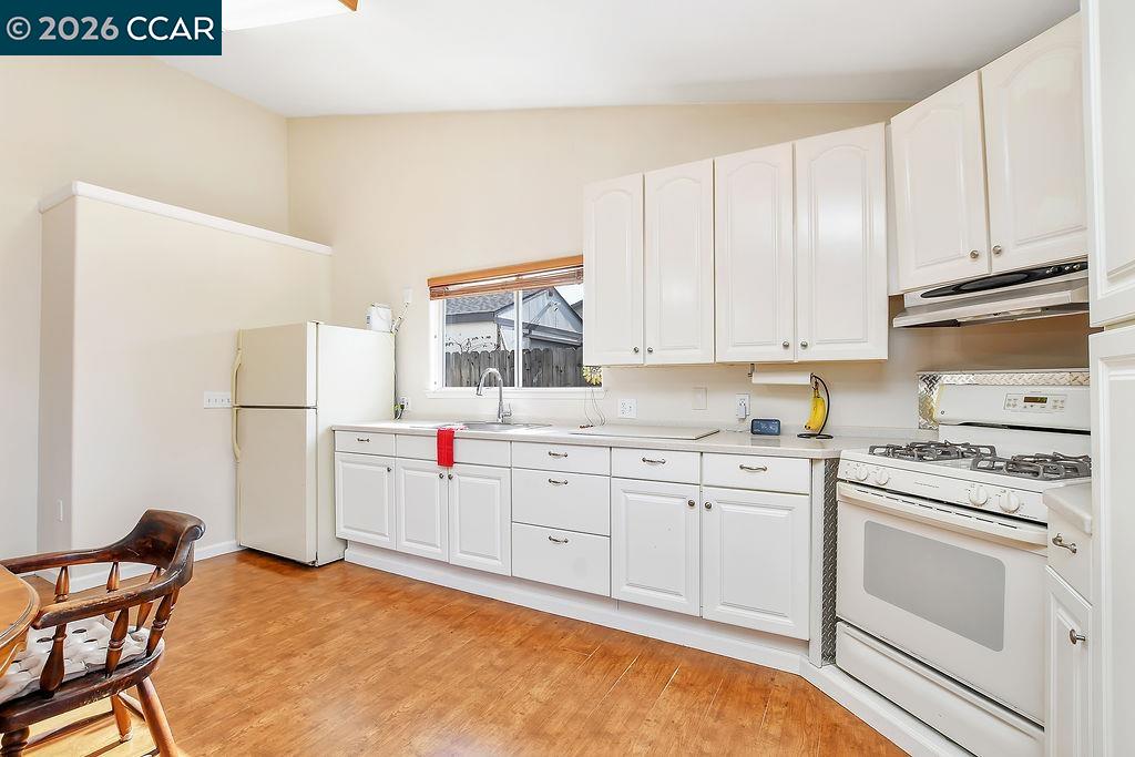 140 Raye Ave, Oakley CA 94561 — photo 16