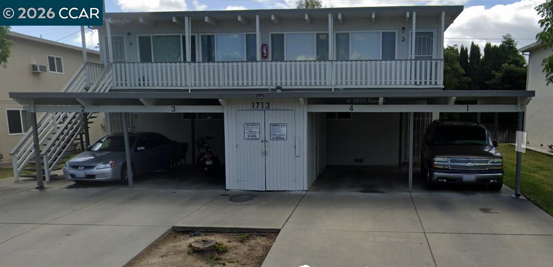 Front Image Thumbnail for CC41132572