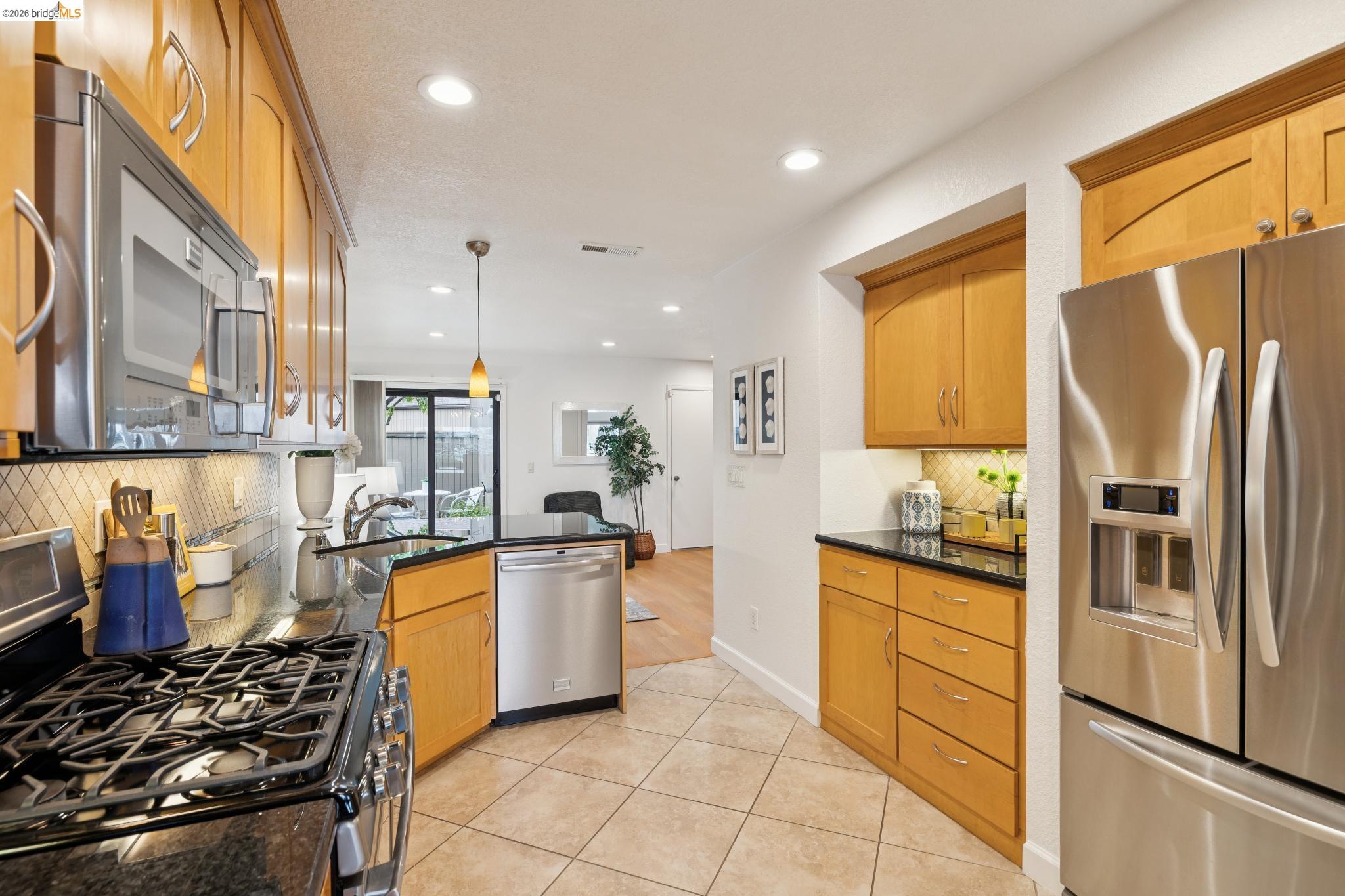 Photo #24: 41132586 Listing: Photo #24