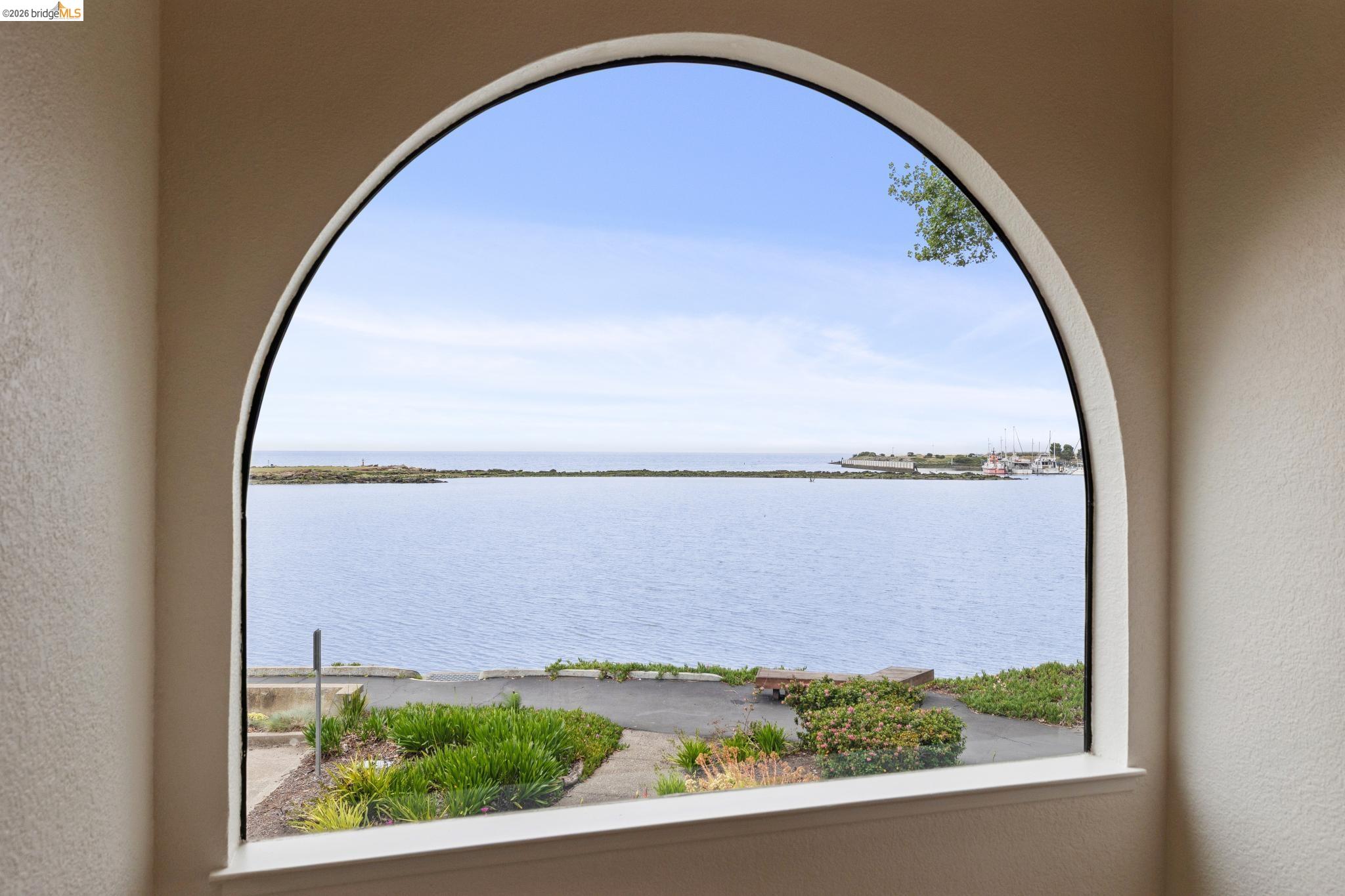 Photo #33: 41132586 Listing: Photo #33