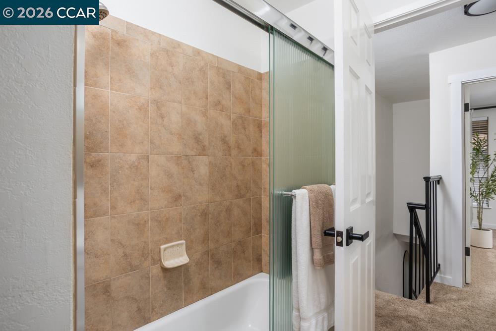 Photo #15: 41132591 Listing: Photo #15