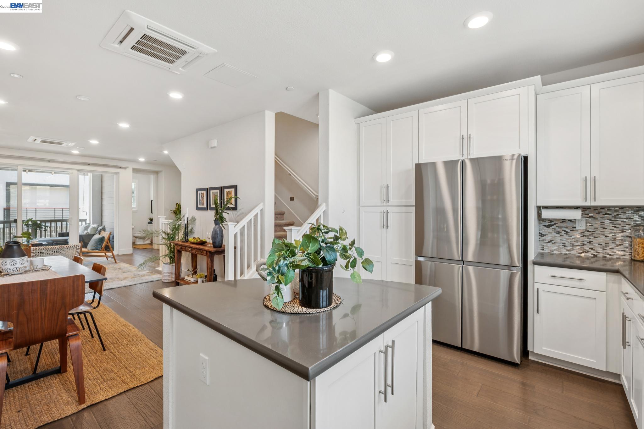 Photo #15: 41132598 Listing: Photo #15