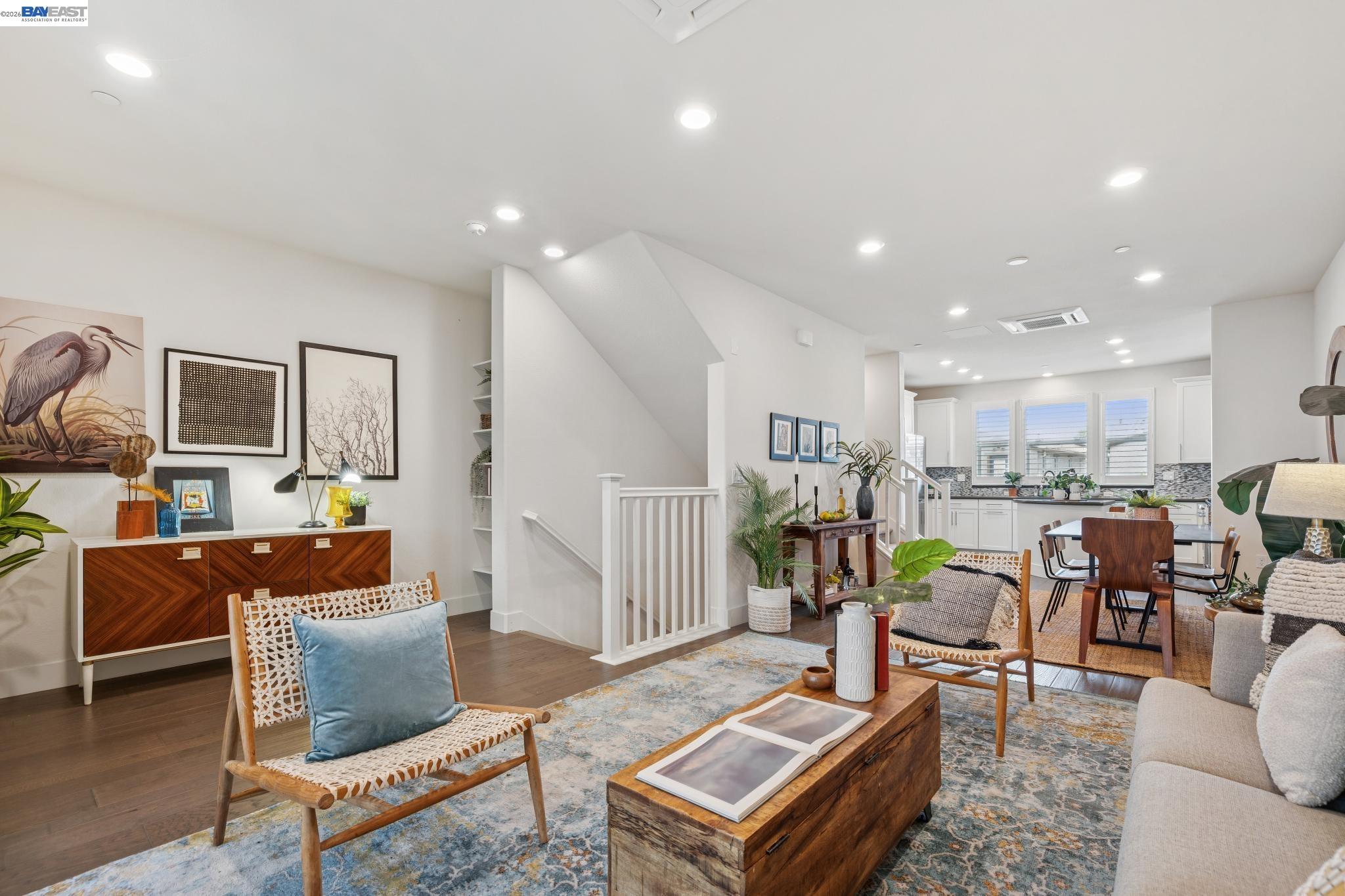 Photo #5: 41132598 Listing: Photo #5