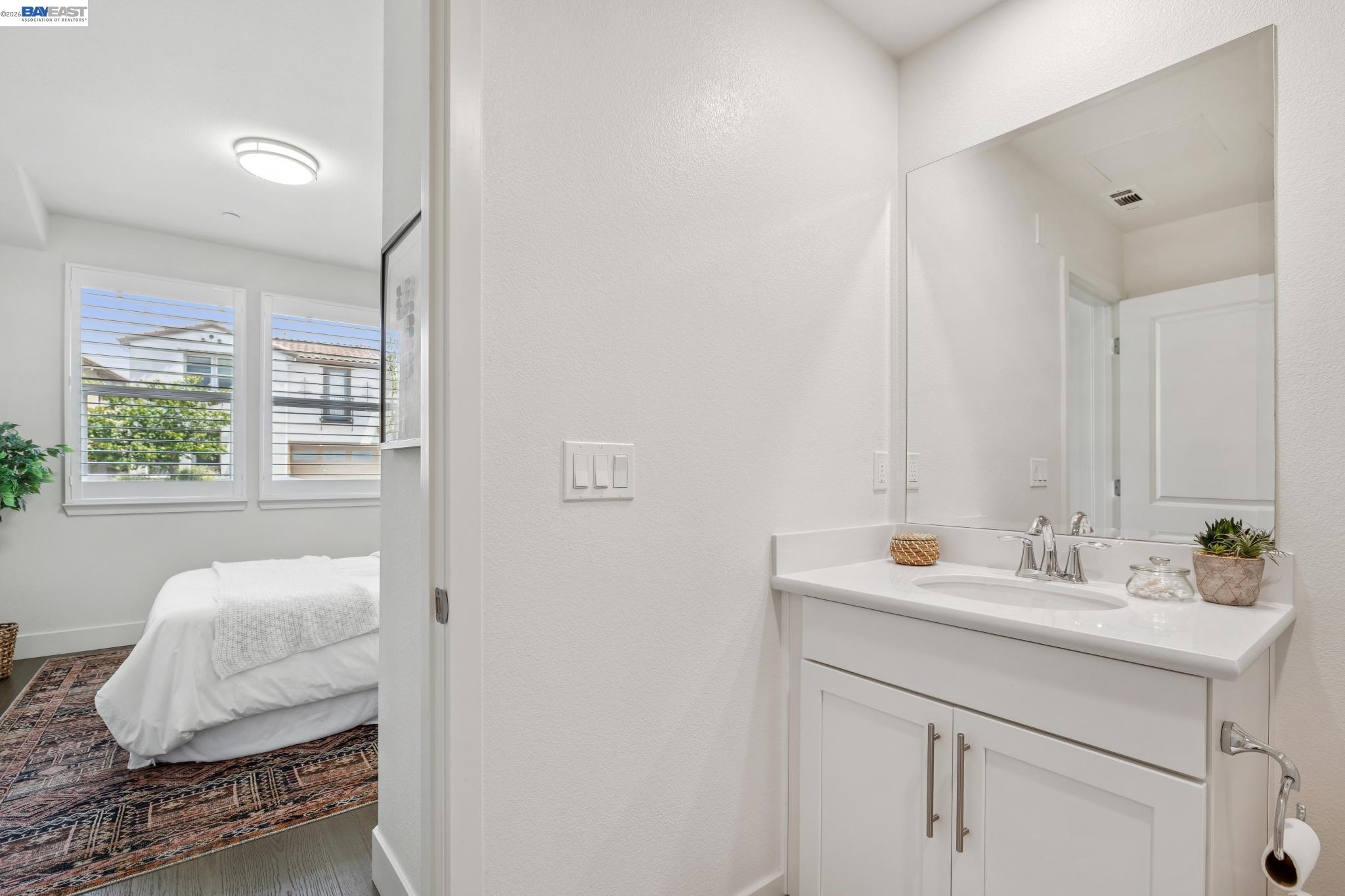 Photo #42: 41132598 Listing: Photo #42