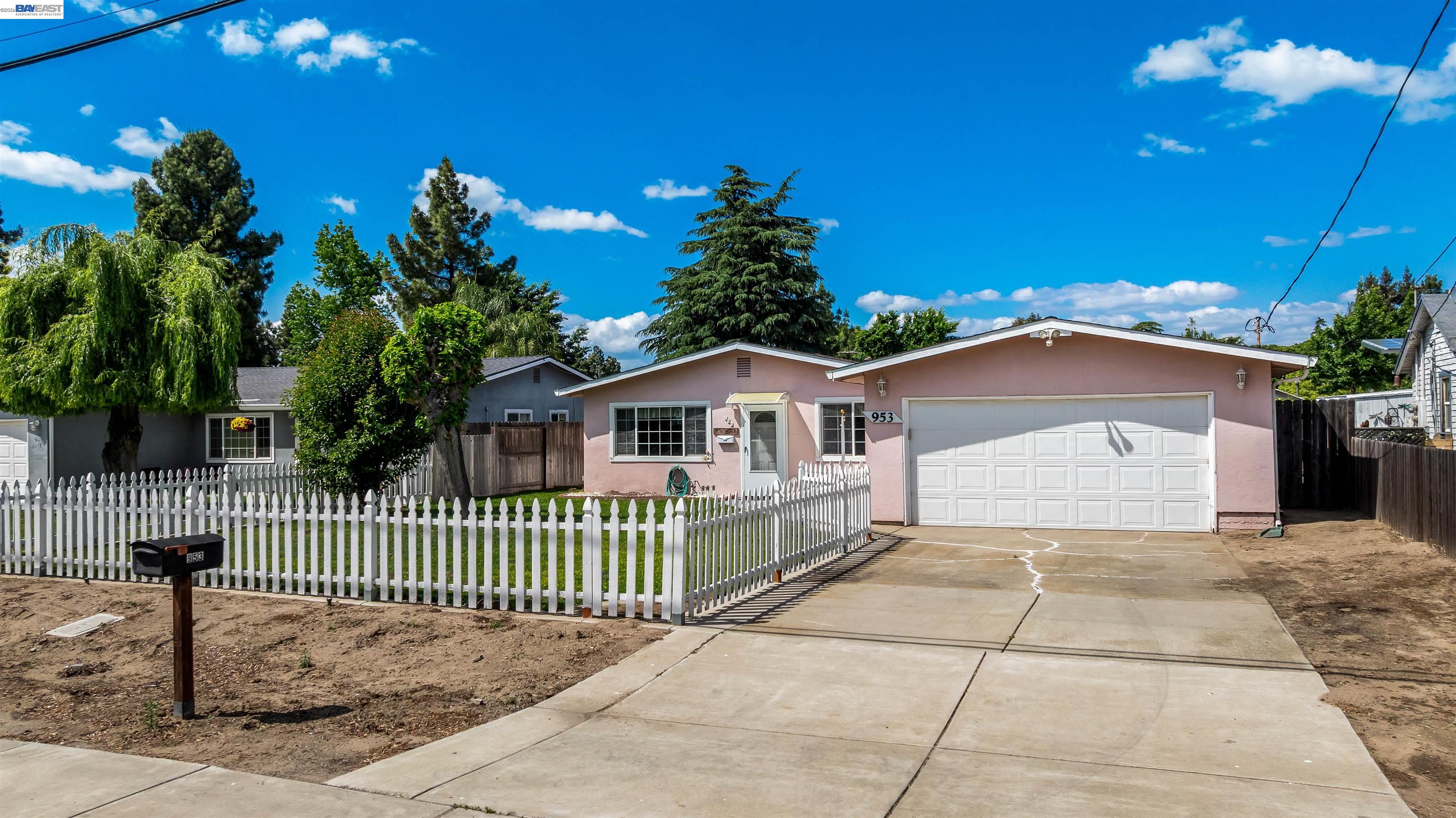 953 Thomsen Road, Lathrop, CA, 95330