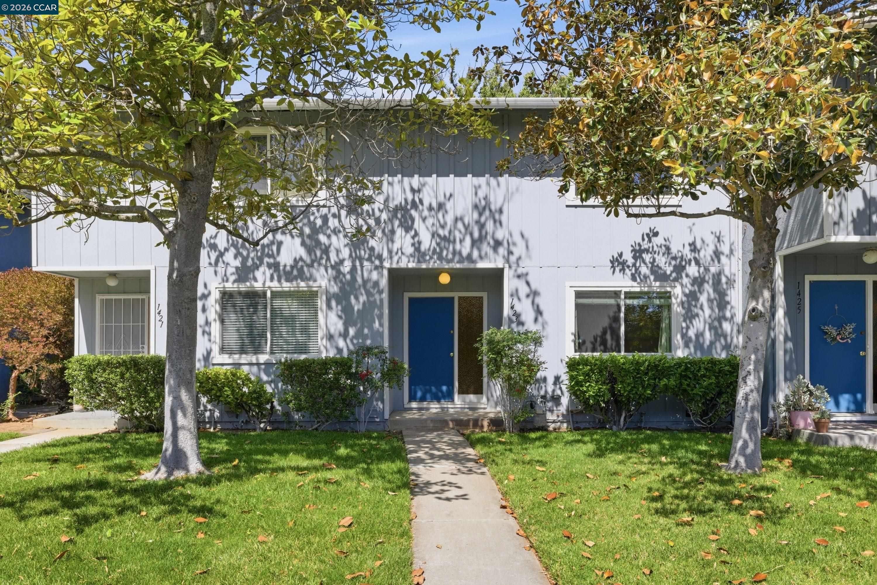 Photo #1: 41132609 Listing: Photo #1