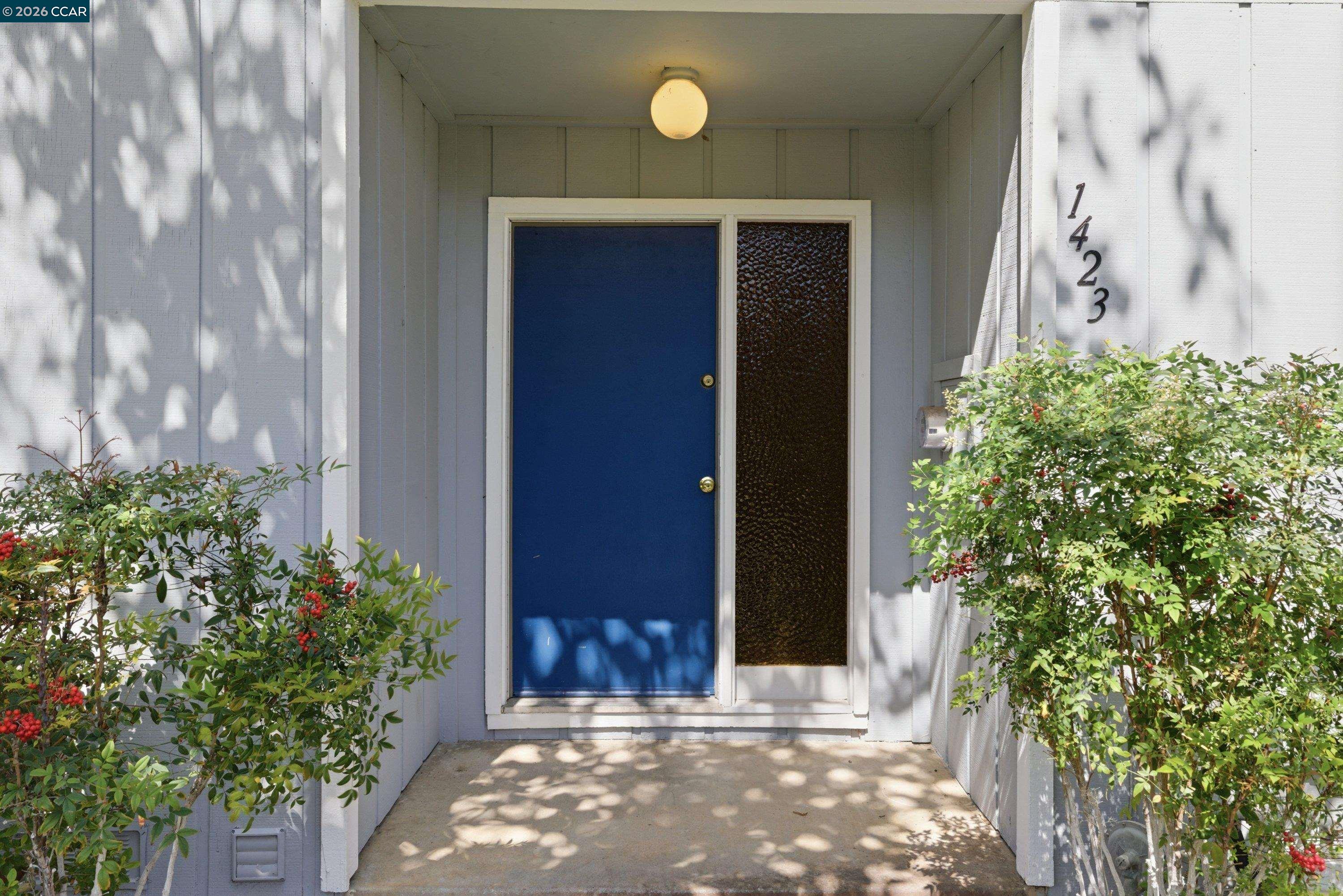 Photo #2: 41132609 Listing: Photo #2