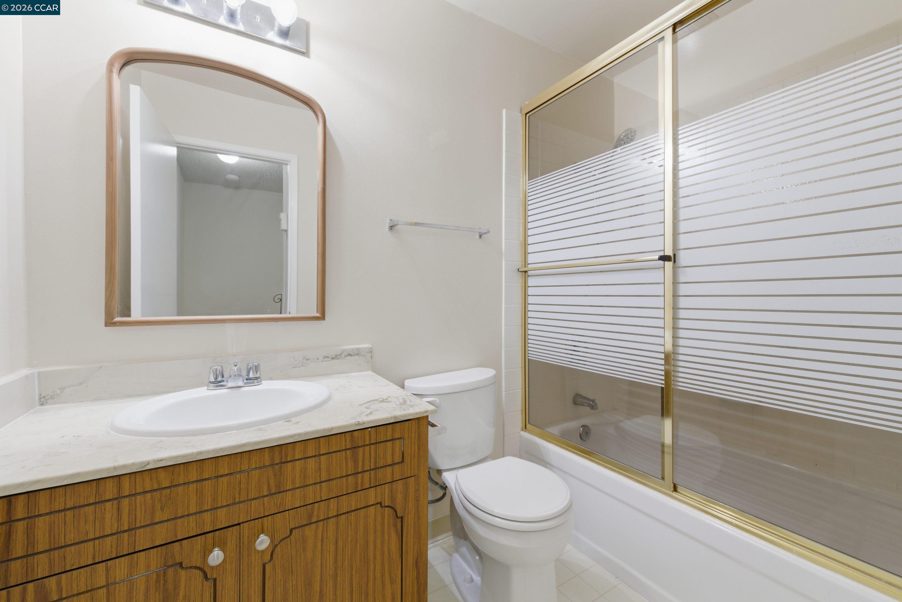 Photo #25: 41132609 Listing: Photo #25