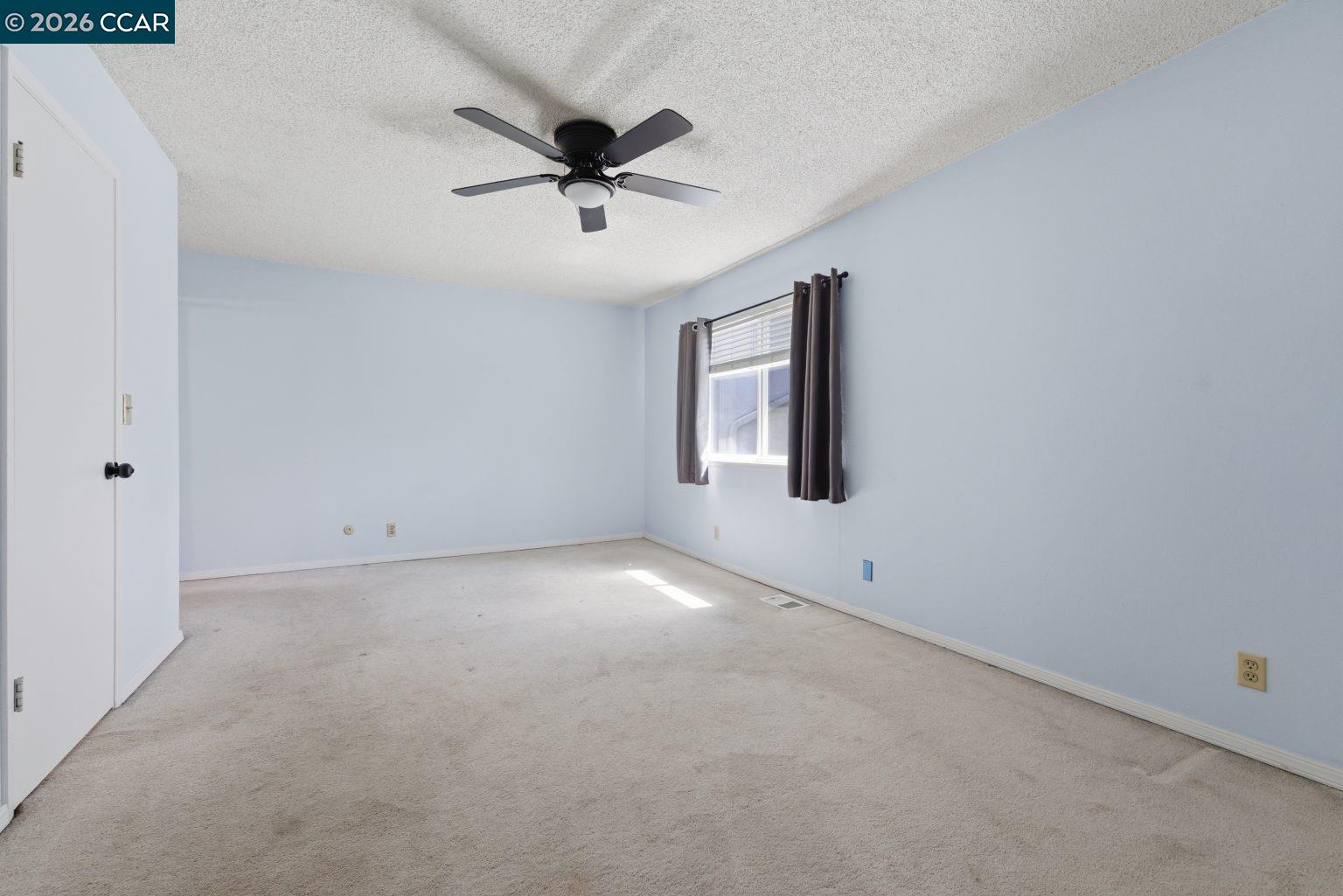 Photo #27: 41132609 Listing: Photo #27