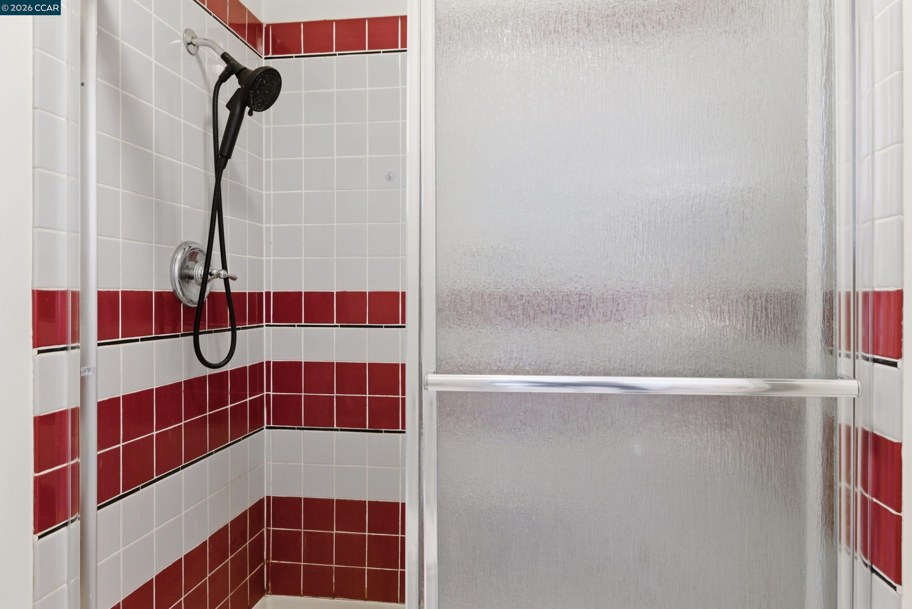 Photo #32: 41132609 Listing: Photo #32