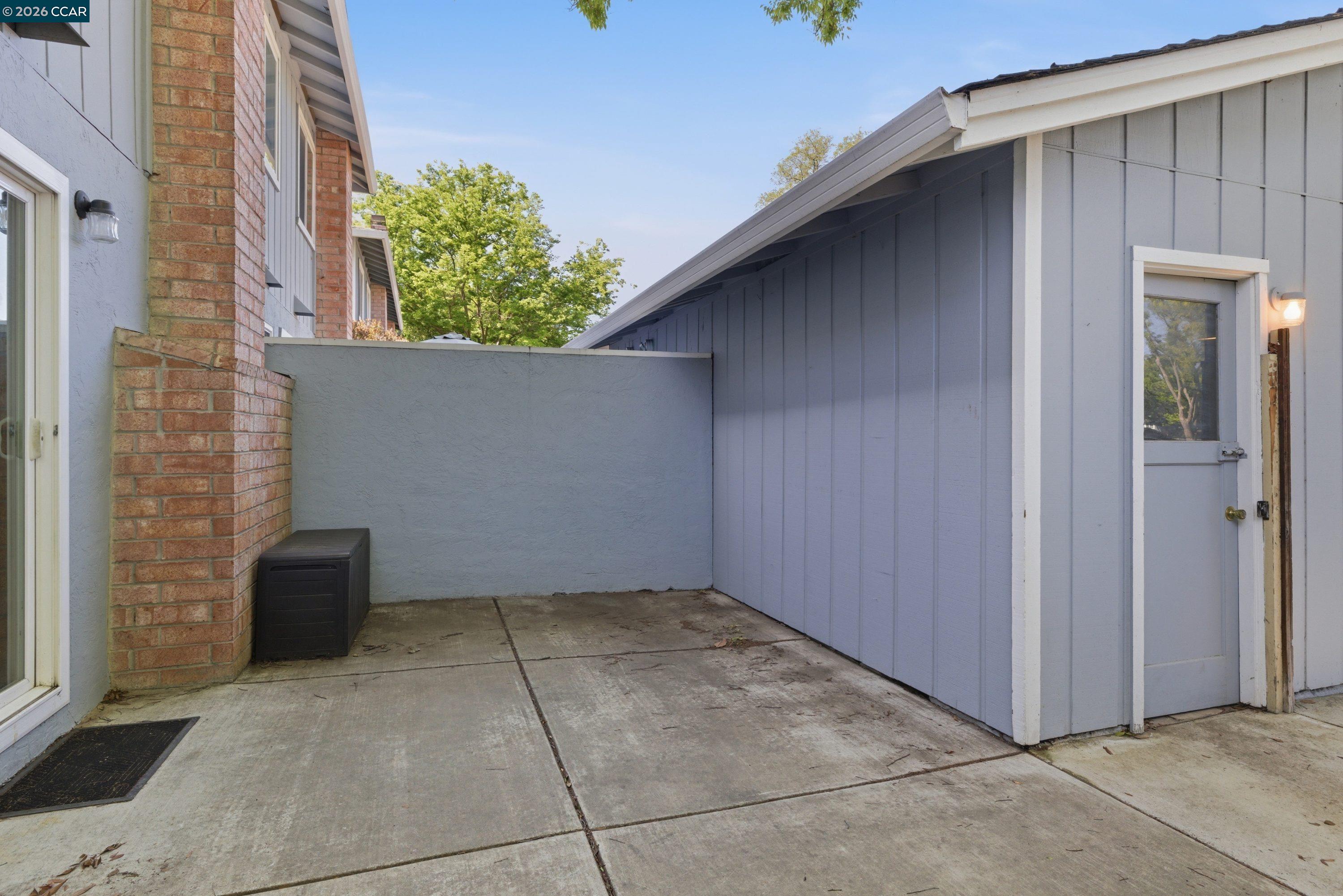 Photo #8: 41132609 Listing: Photo #8