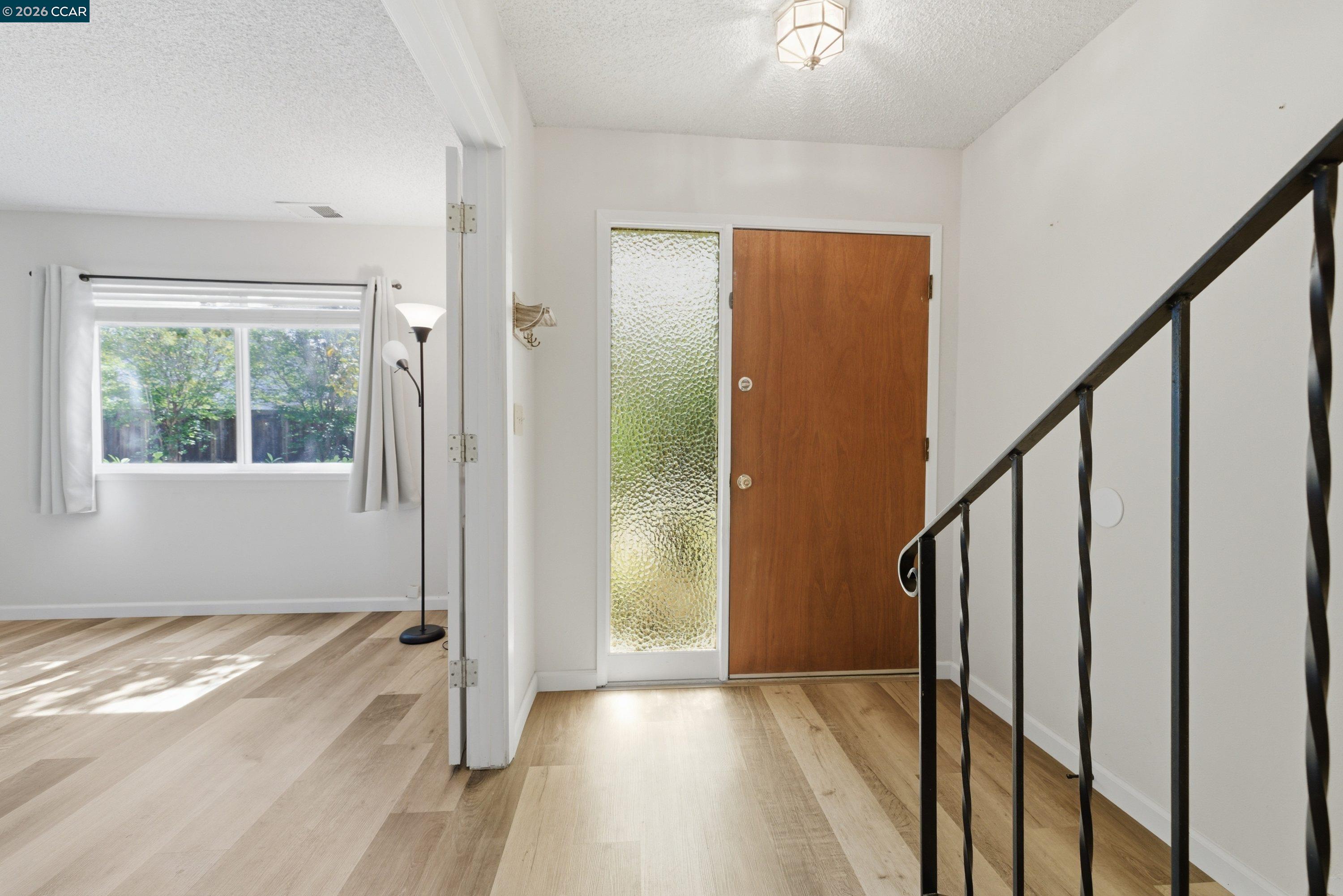 Photo #9: 41132609 Listing: Photo #9