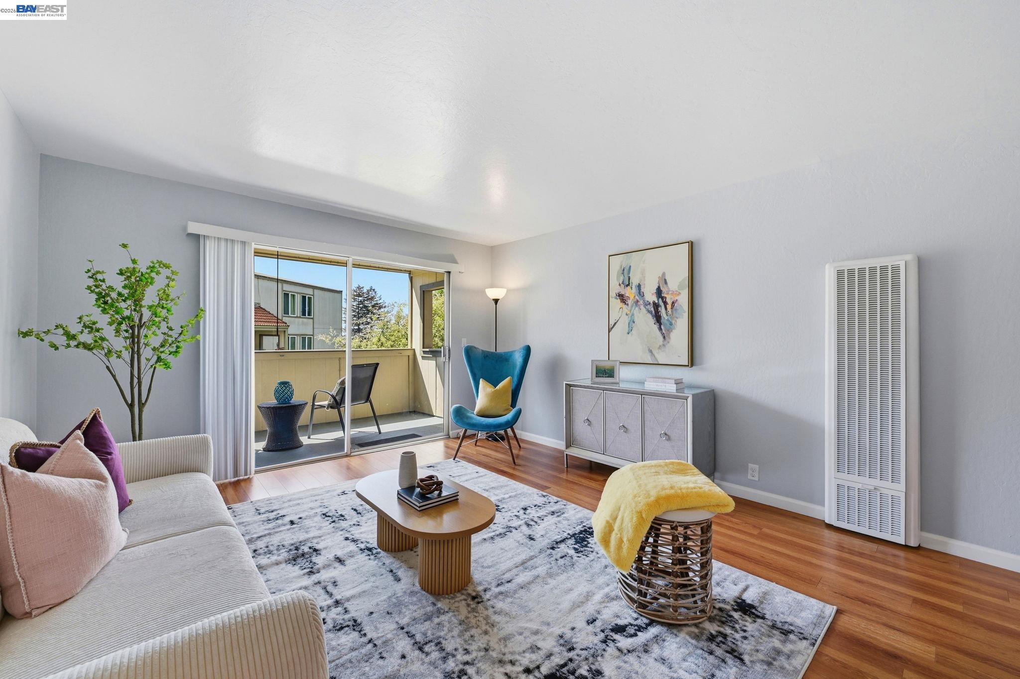 Photo #1: 41132616 Listing: Photo #1