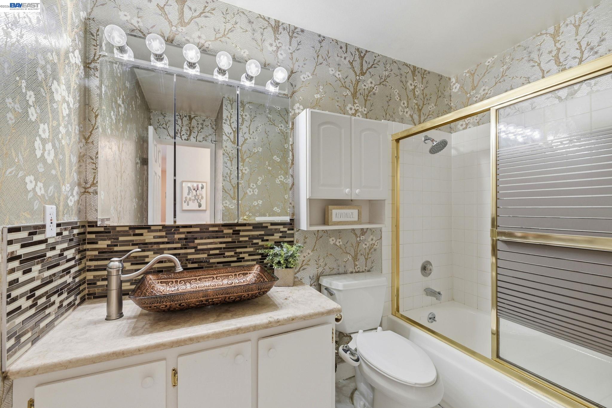 Photo #15: 41132616 Listing: Photo #15