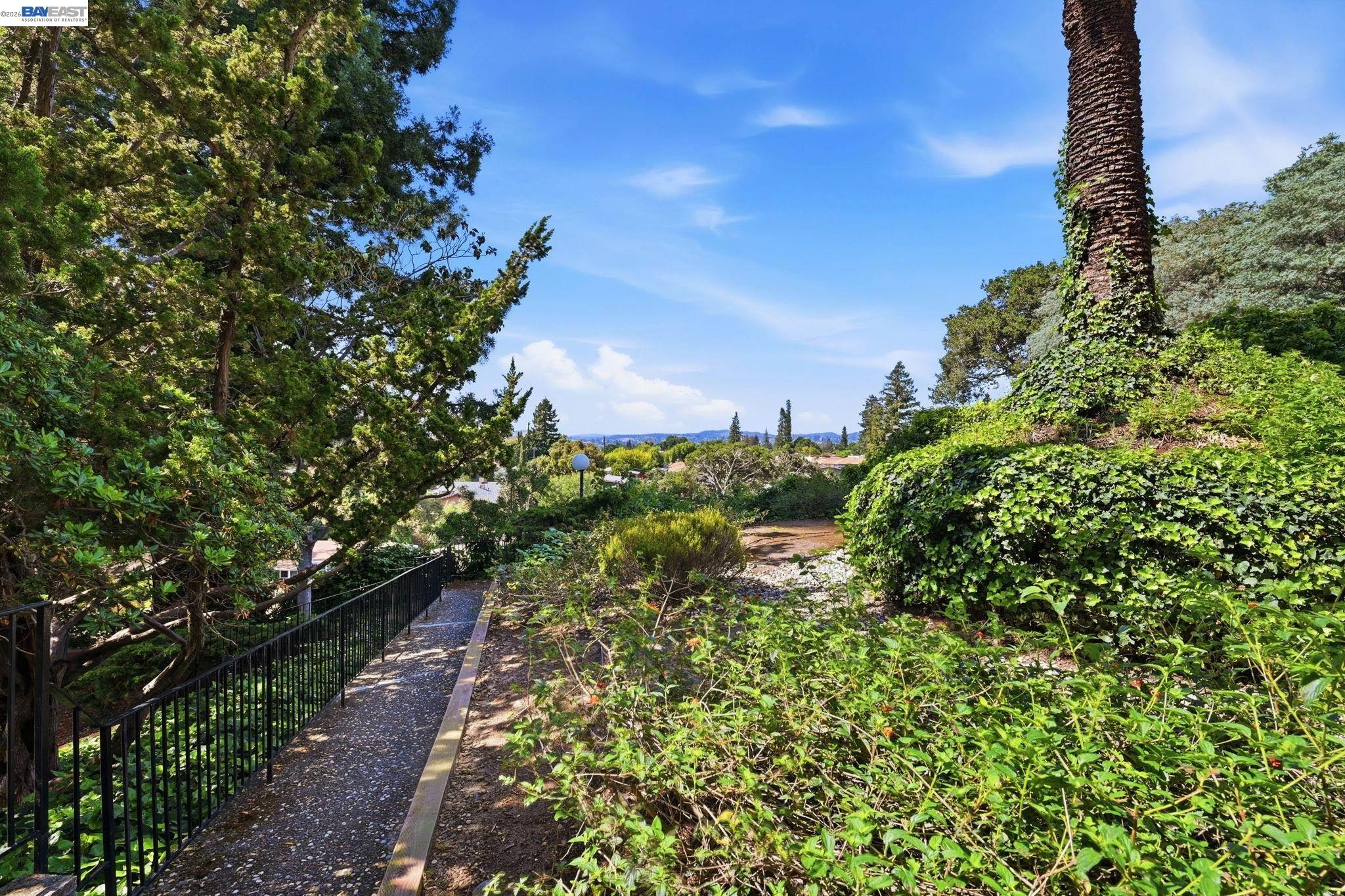 Photo #21: 41132616 Listing: Photo #21