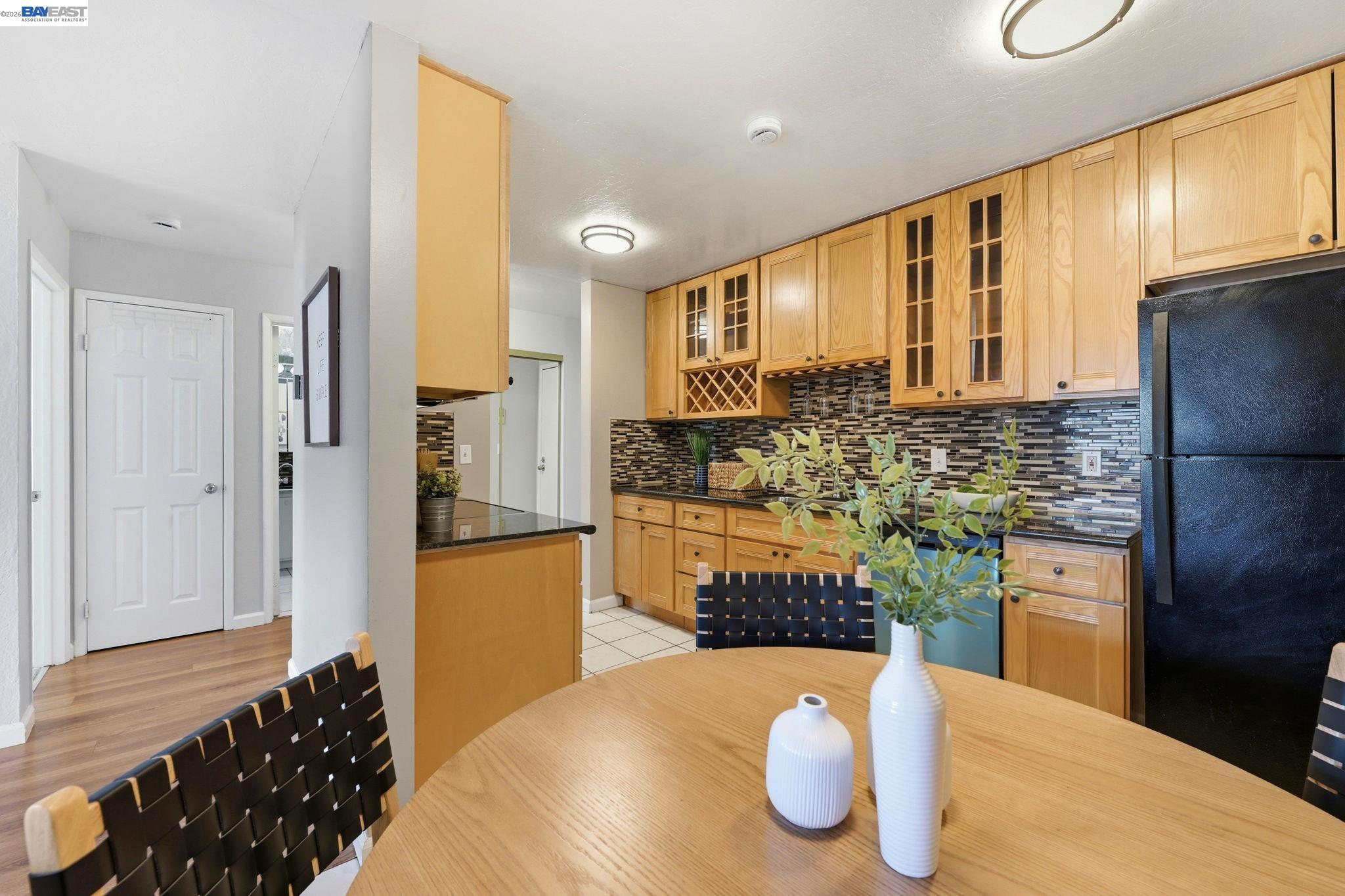 Photo #8: 41132616 Listing: Photo #8