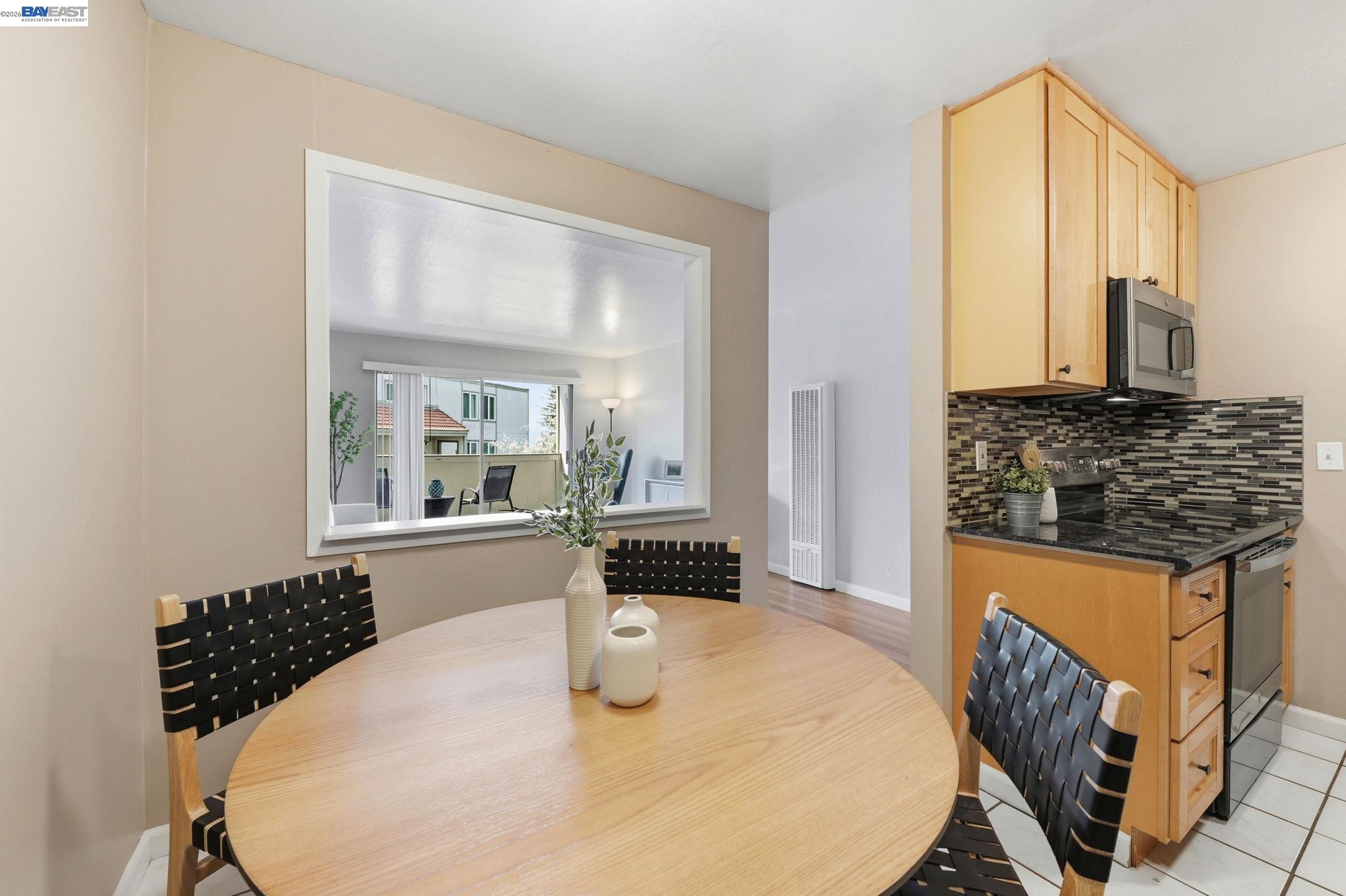 Photo #9: 41132616 Listing: Photo #9