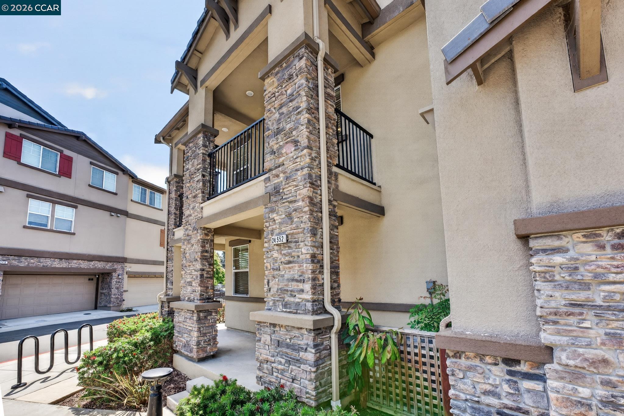 Photo #3: 41132637 Listing: Photo #3