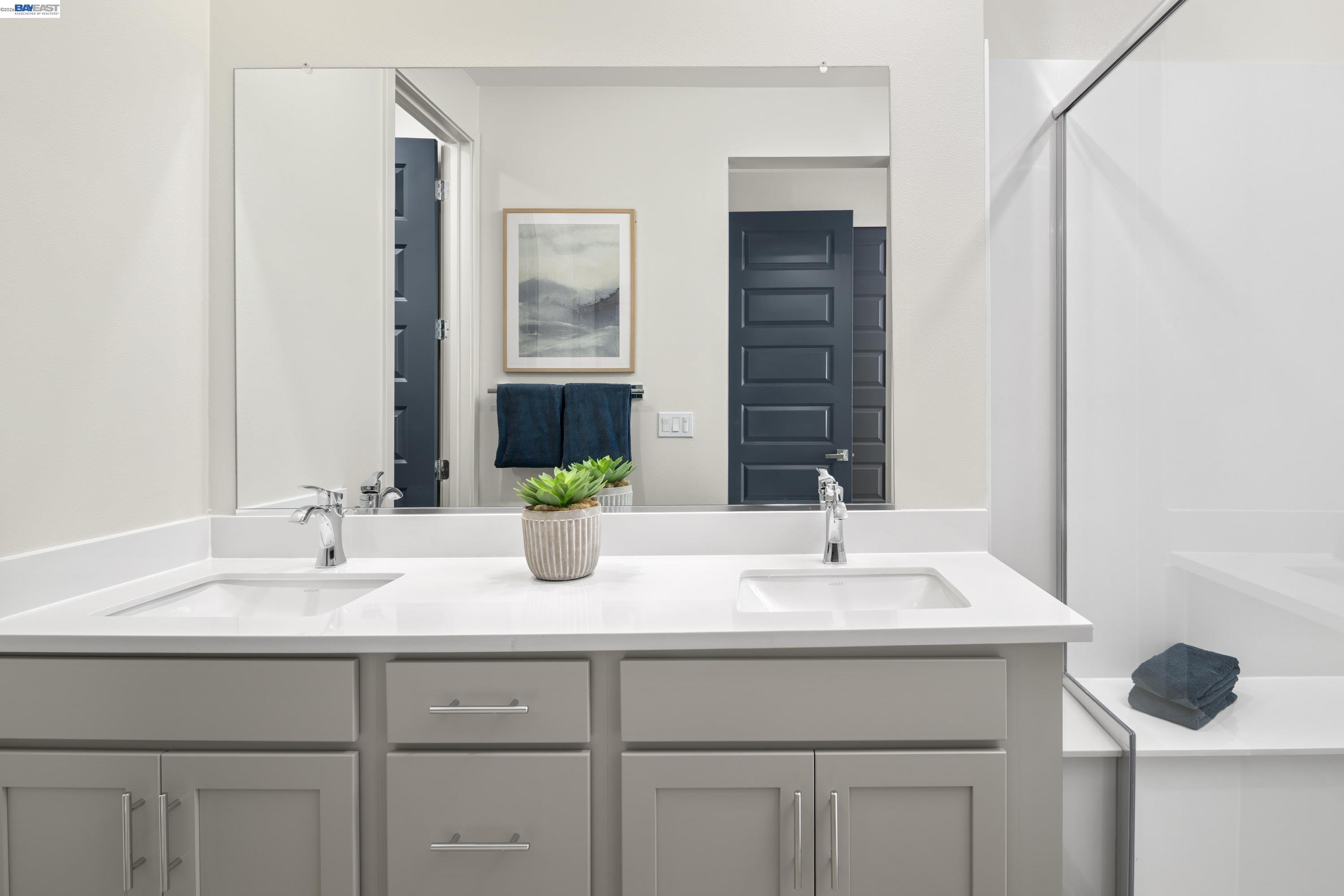 Photo #12: 41132647 Listing: Photo #12