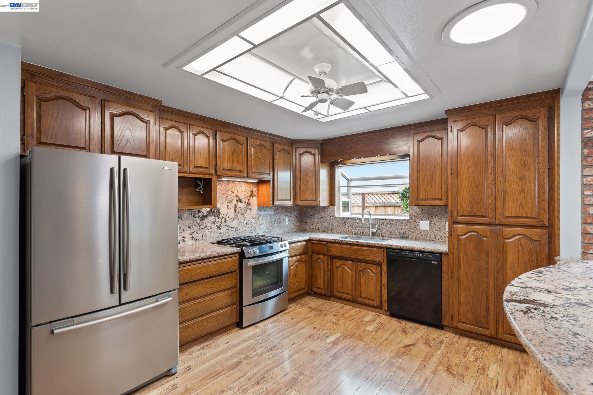4950 Black Ave, Pleasanton CA 94566 — photo 11