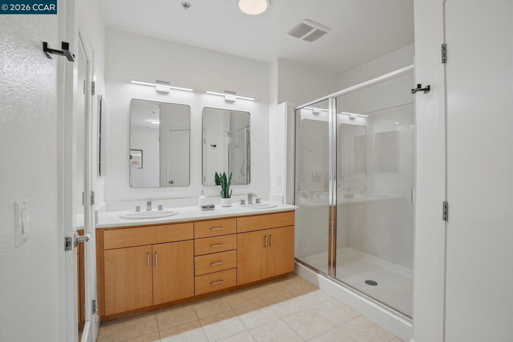 Photo #33: 41132662 Listing: Photo #33