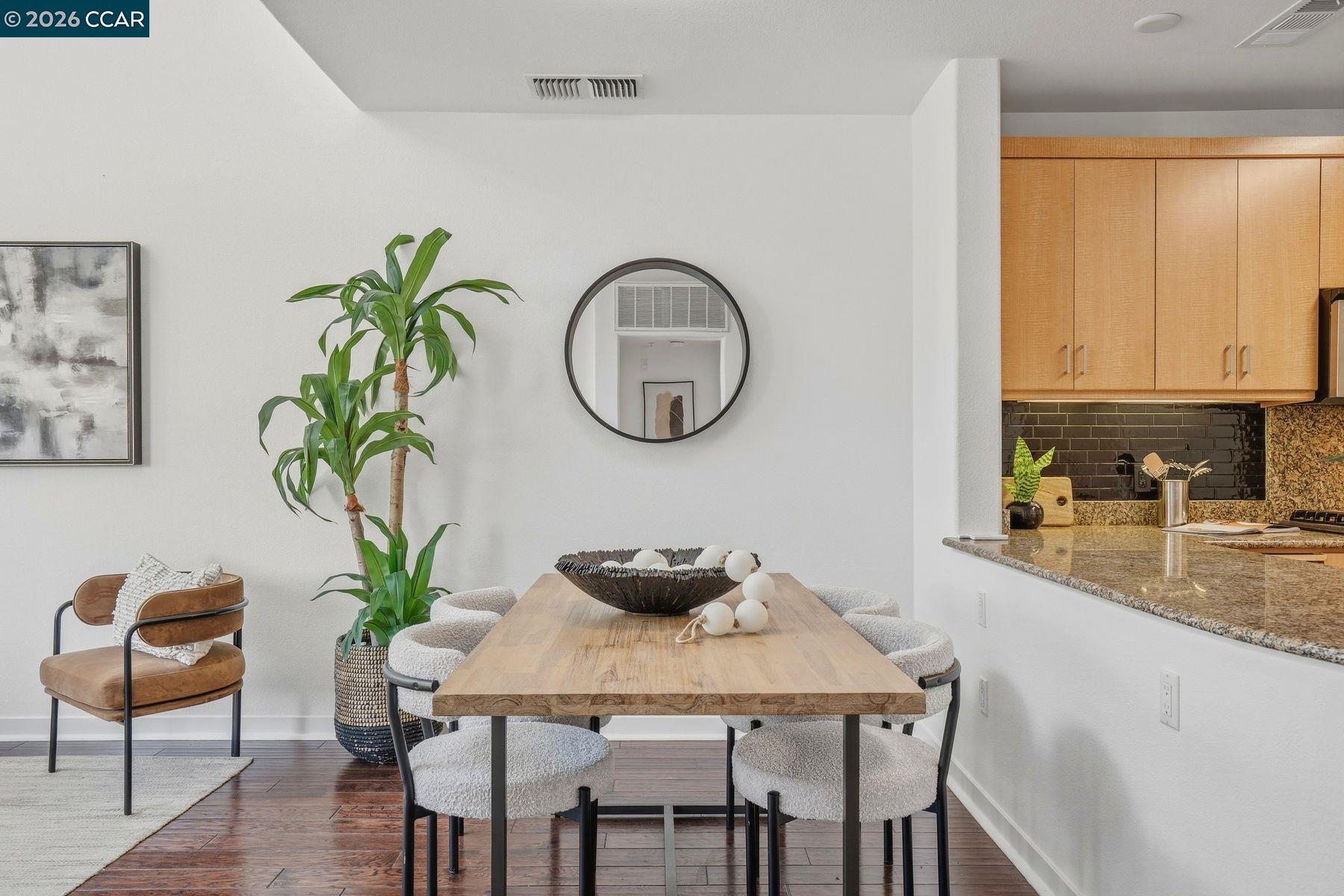 Photo #9: 41132662 Listing: Photo #9