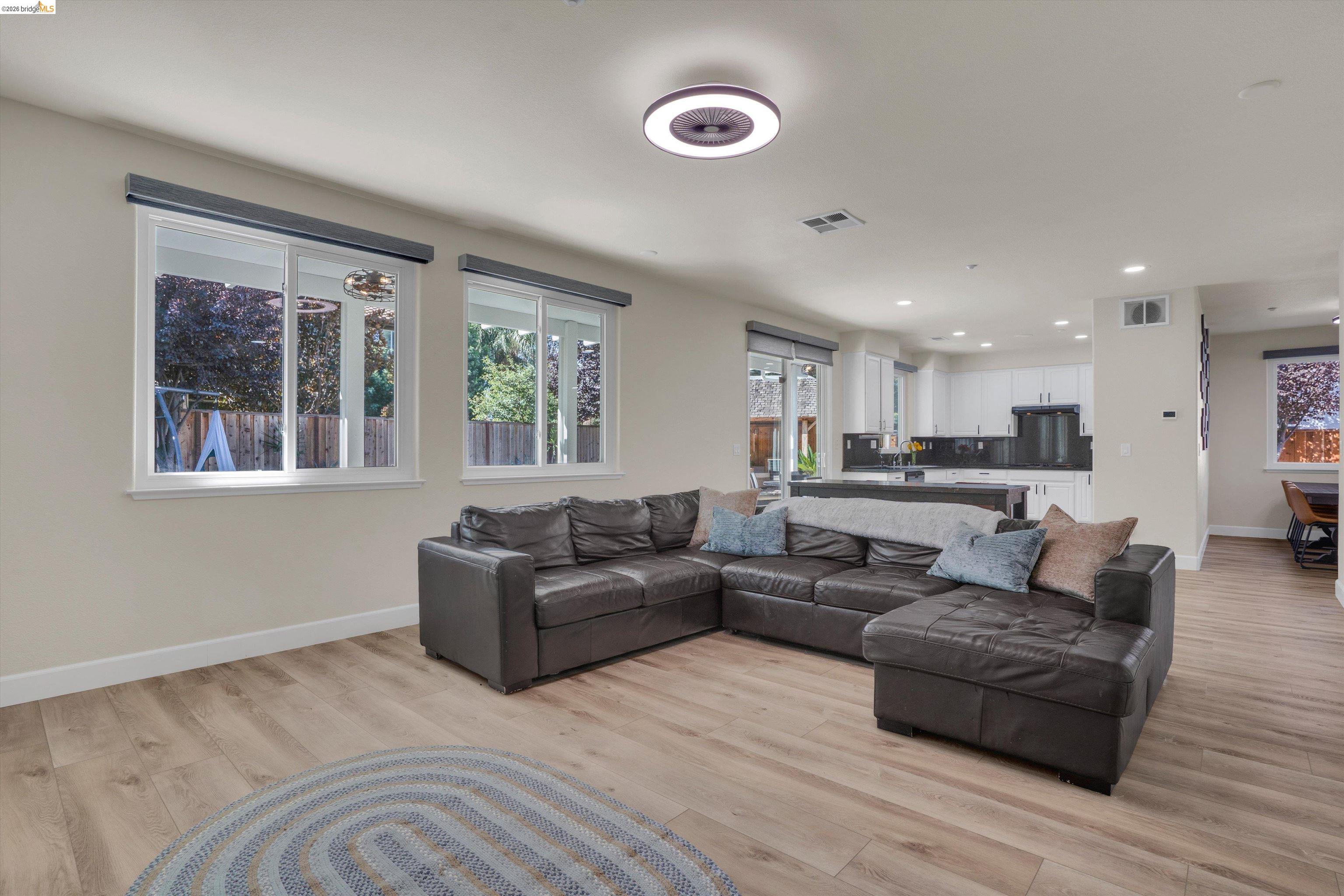 188 Continente Ave, Brentwood CA 94513 — photo 12