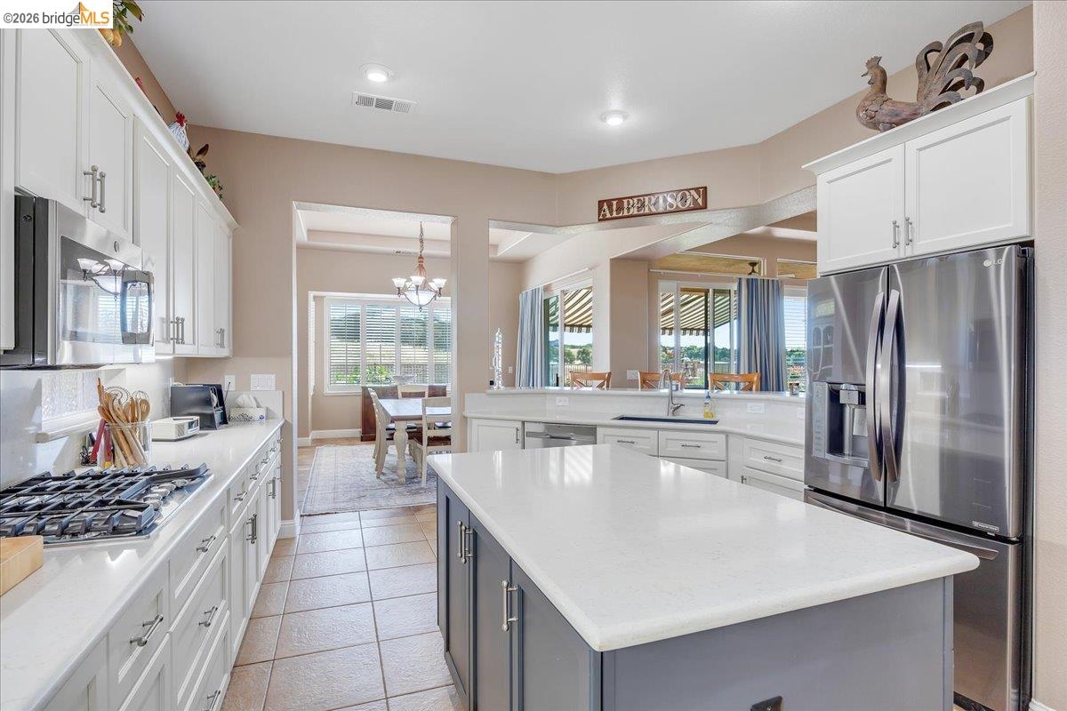 158 Rock Ridge Ln, Copperopolis CA 95228 — photo 27