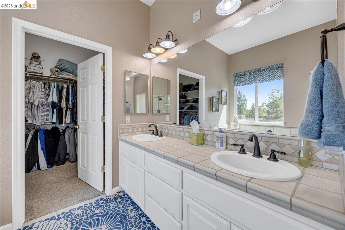 158 Rock Ridge Ln, Copperopolis CA 95228 — photo 40