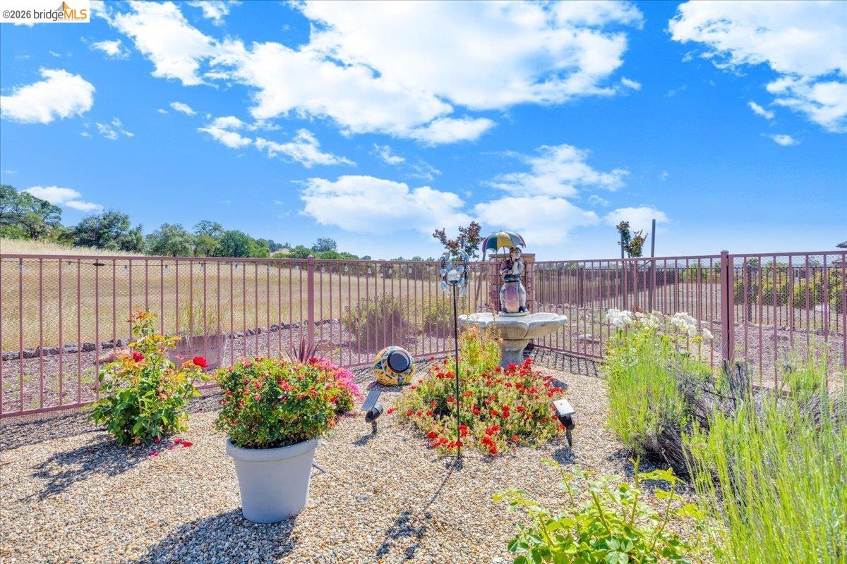 158 Rock Ridge Ln, Copperopolis CA 95228 — photo 56