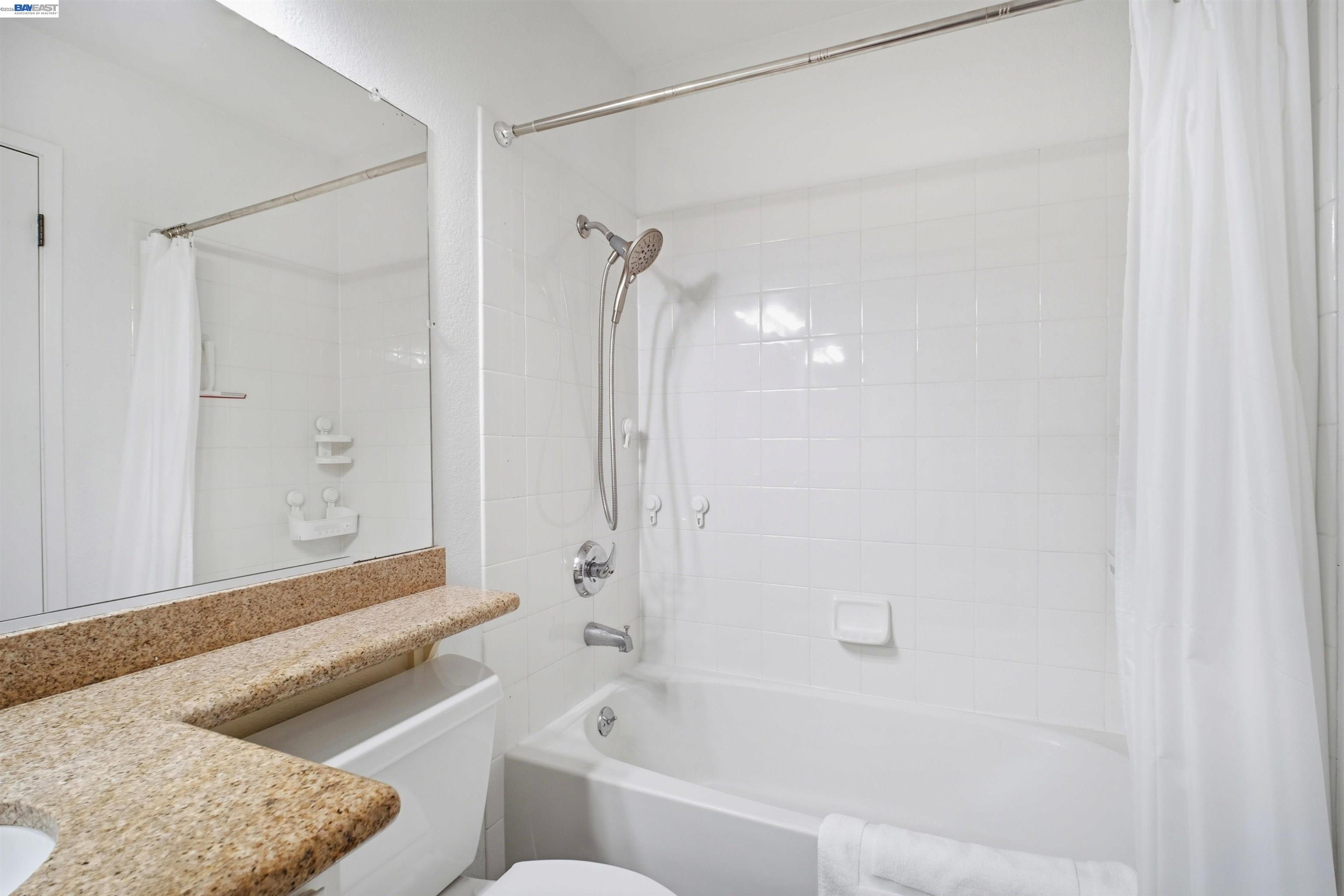 Photo #17: 41132696 Listing: Photo #17