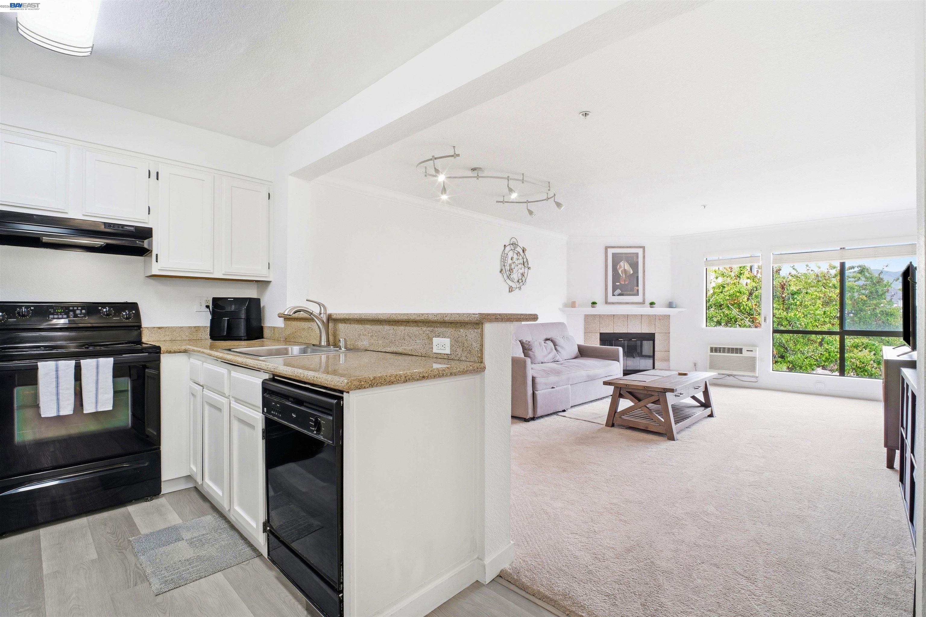 Photo #7: 41132696 Listing: Photo #7