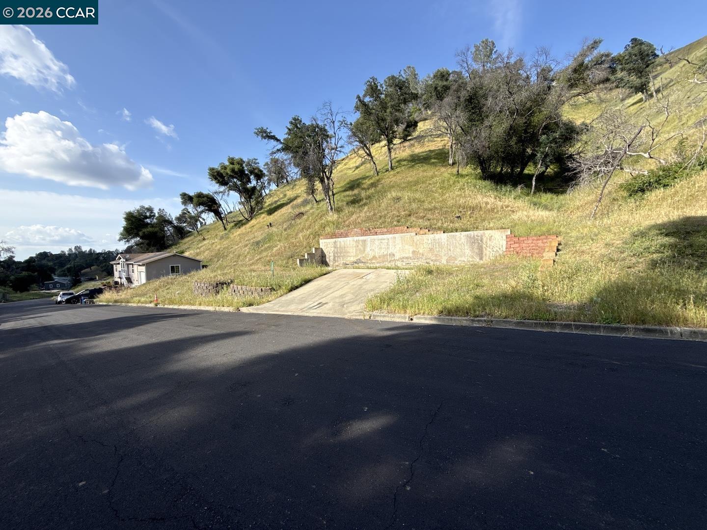 Front Image Thumbnail for CC41132699