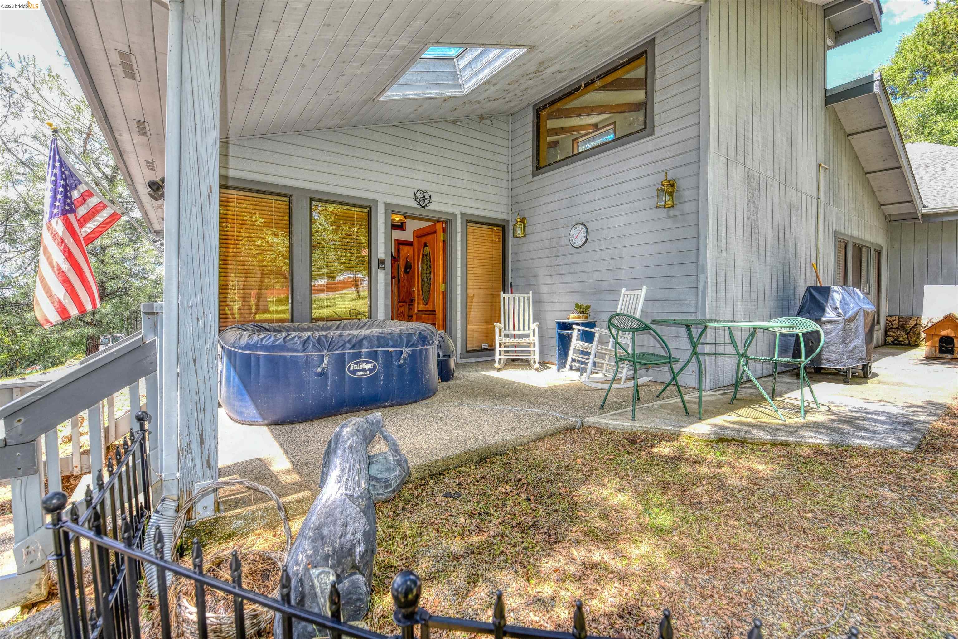 20950 Ferretti Rd, Groveland, CA, 95321