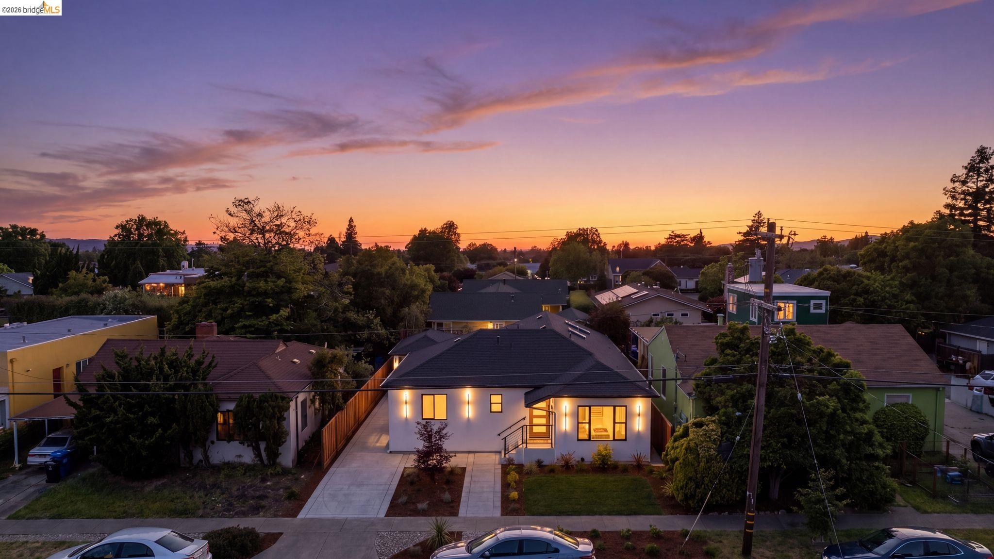 Front Image Thumbnail for EB41132702