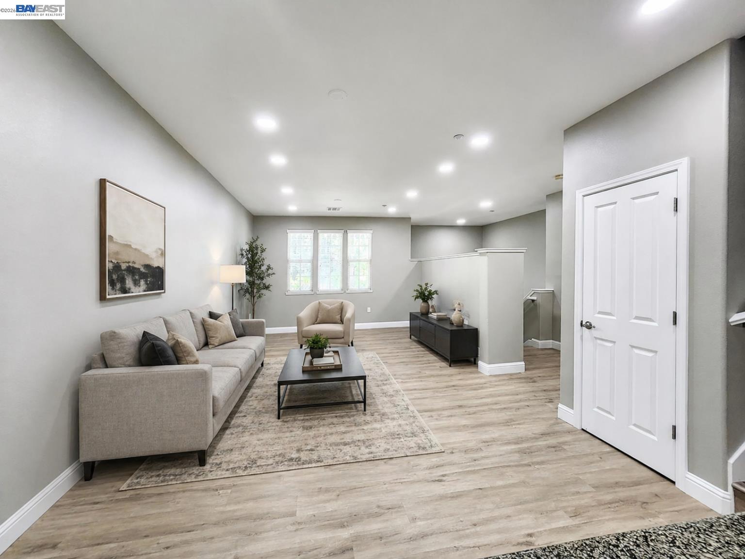 Photo #5: 41132704 Listing: Photo #5