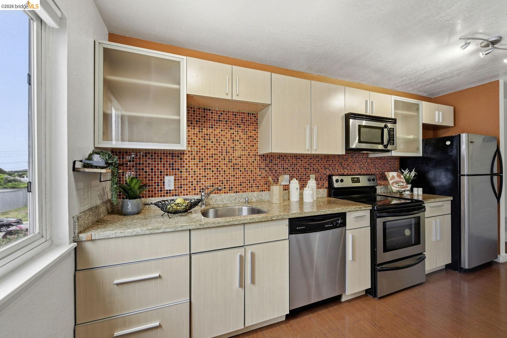 Photo #11: 41132724 Listing: Photo #11