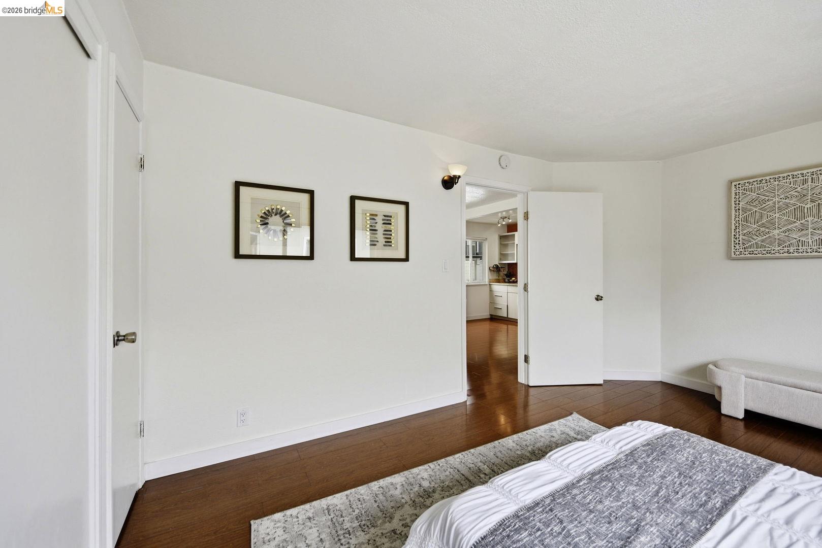 Photo #22: 41132724 Listing: Photo #22