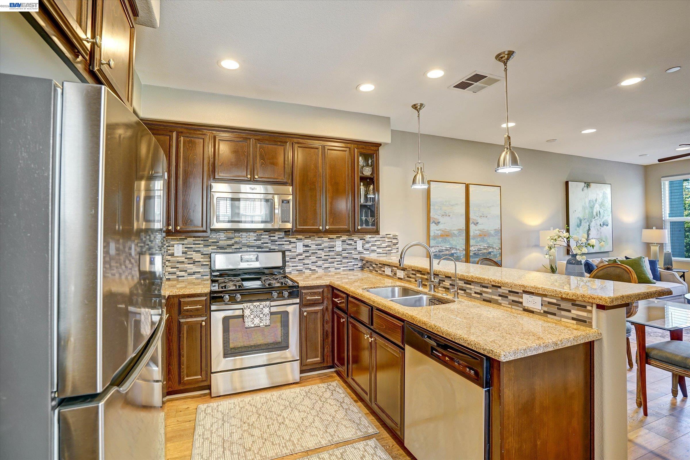 Photo #14: 41132726 Listing: Photo #14