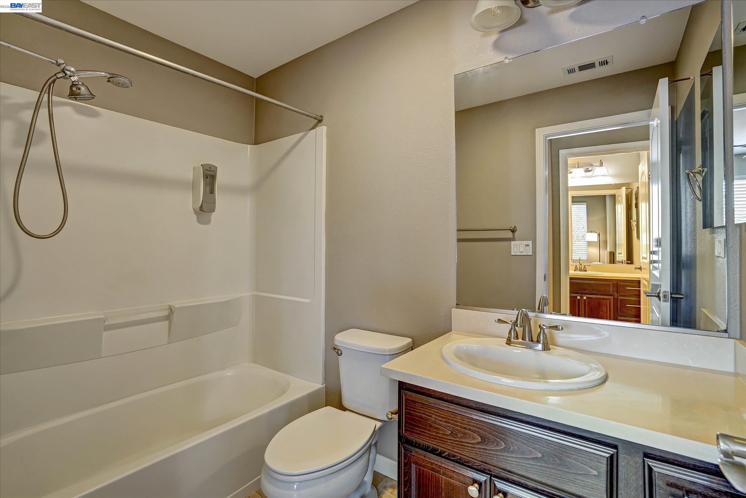 Photo #27: 41132726 Listing: Photo #27