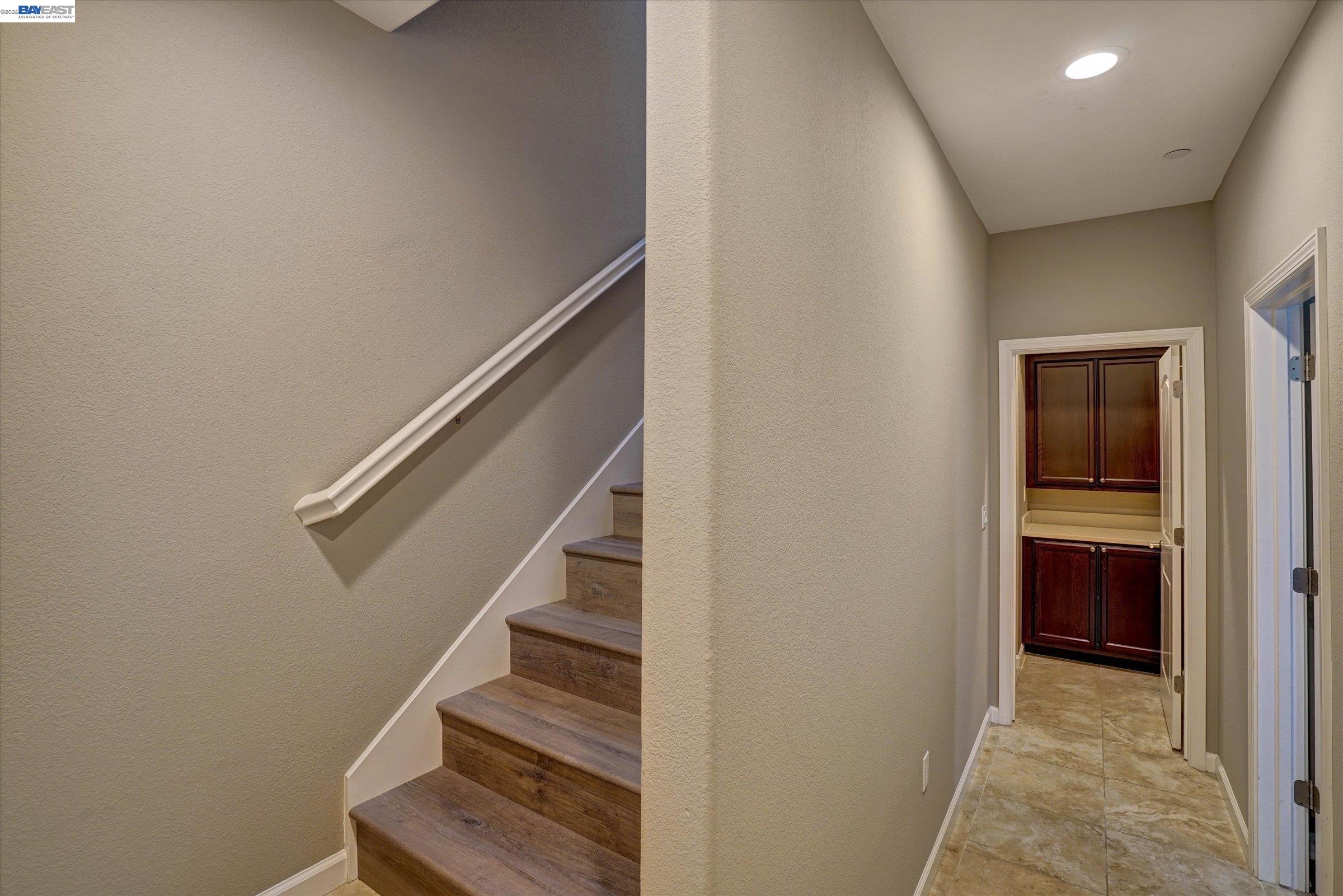 Photo #4: 41132726 Listing: Photo #4