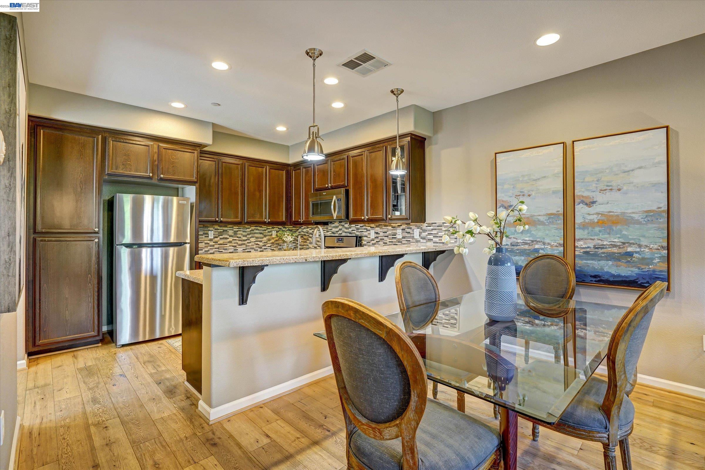 Photo #9: 41132726 Listing: Photo #9