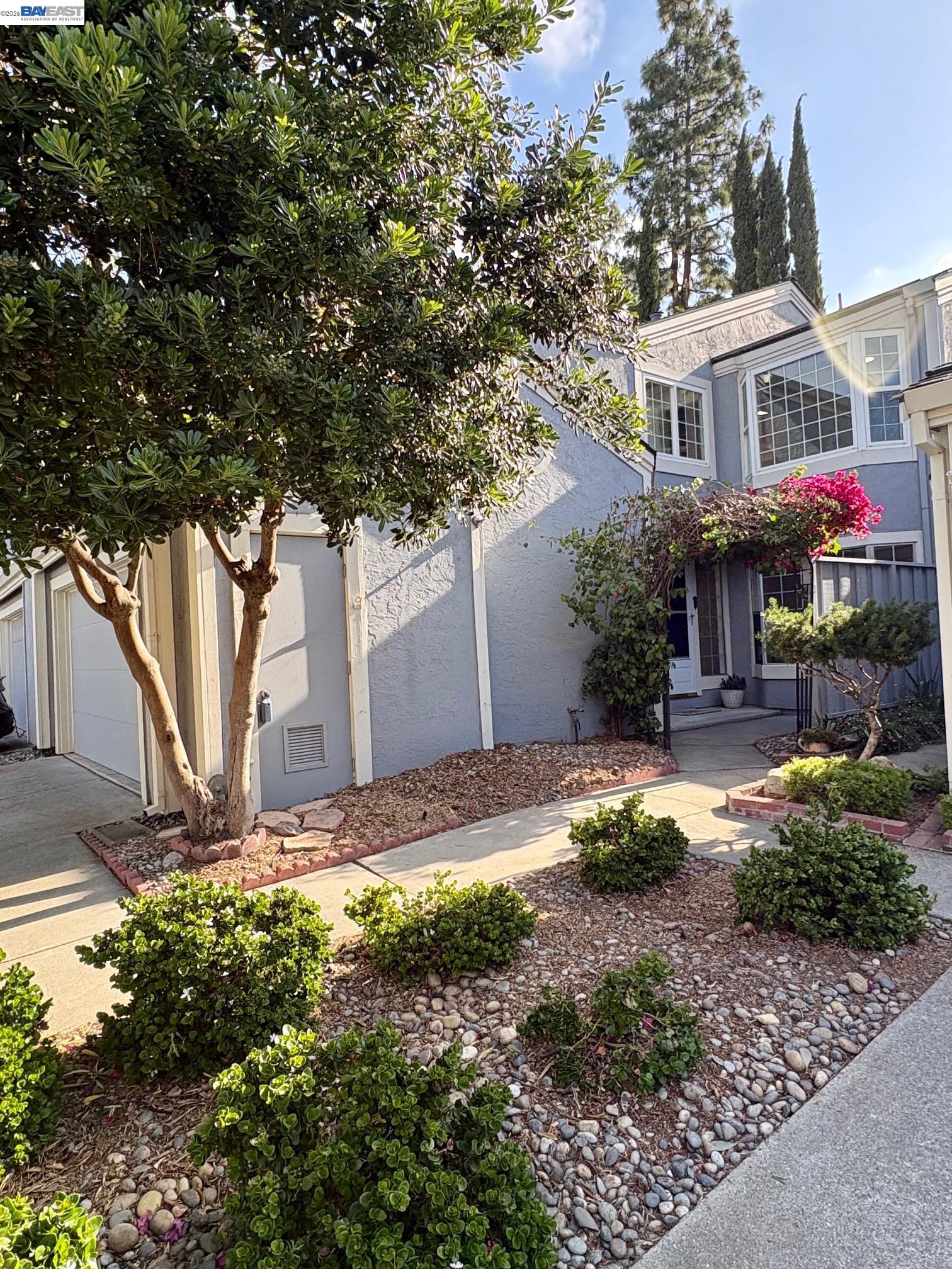 Photo #1: 41132727 Listing: Photo #1