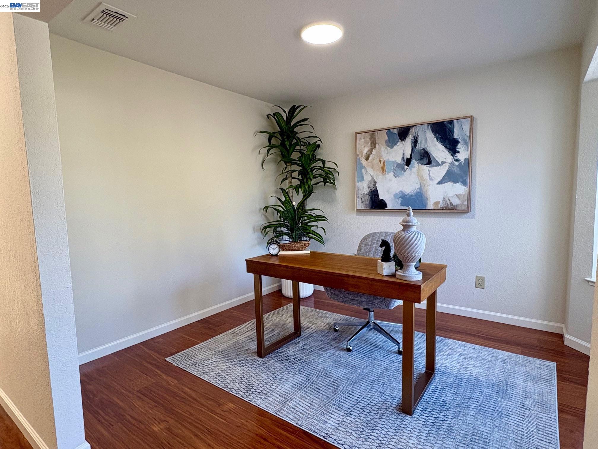 Photo #8: 41132727 Listing: Photo #8