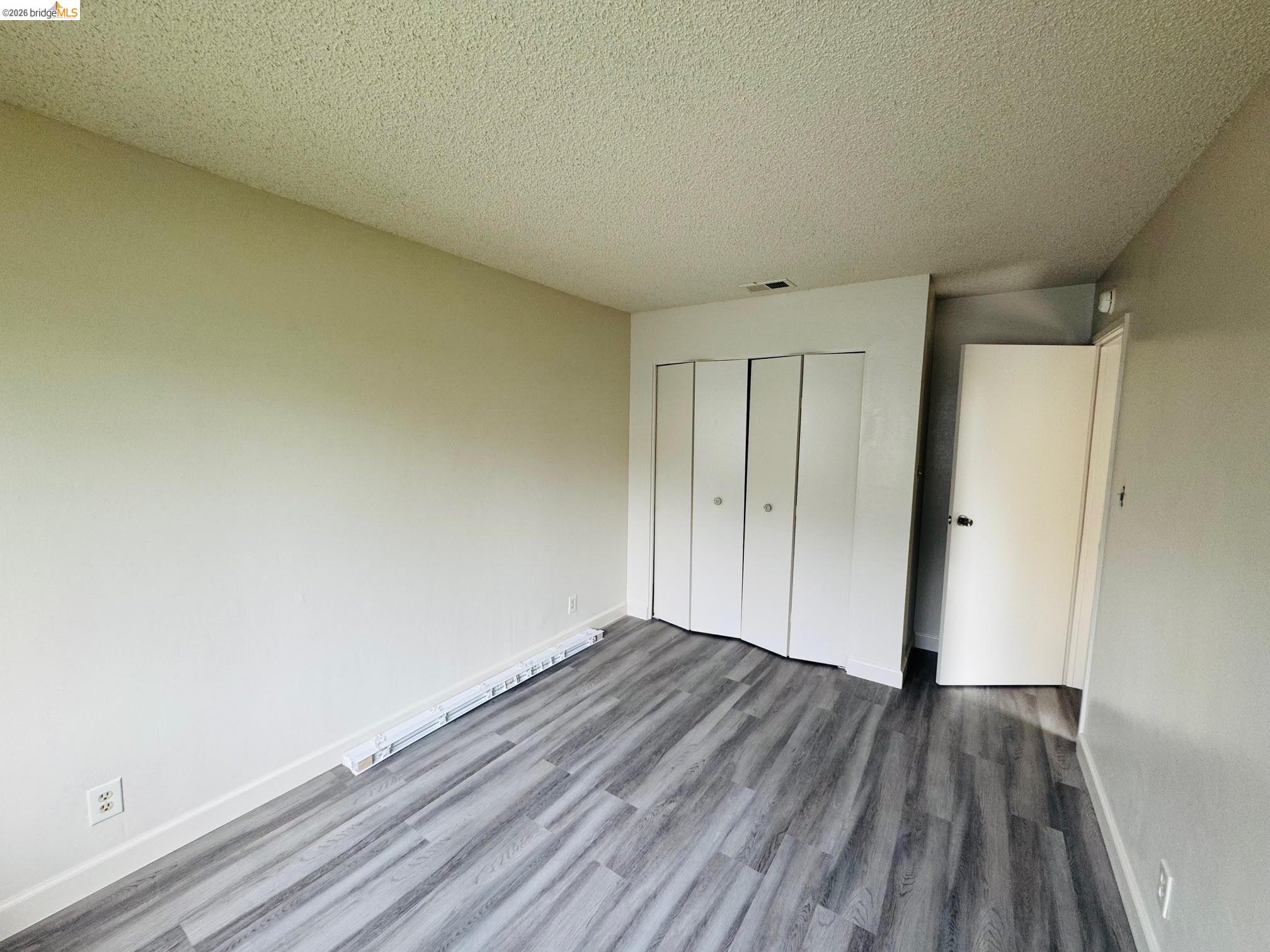 Photo #6: 41132750 Listing: Photo #6