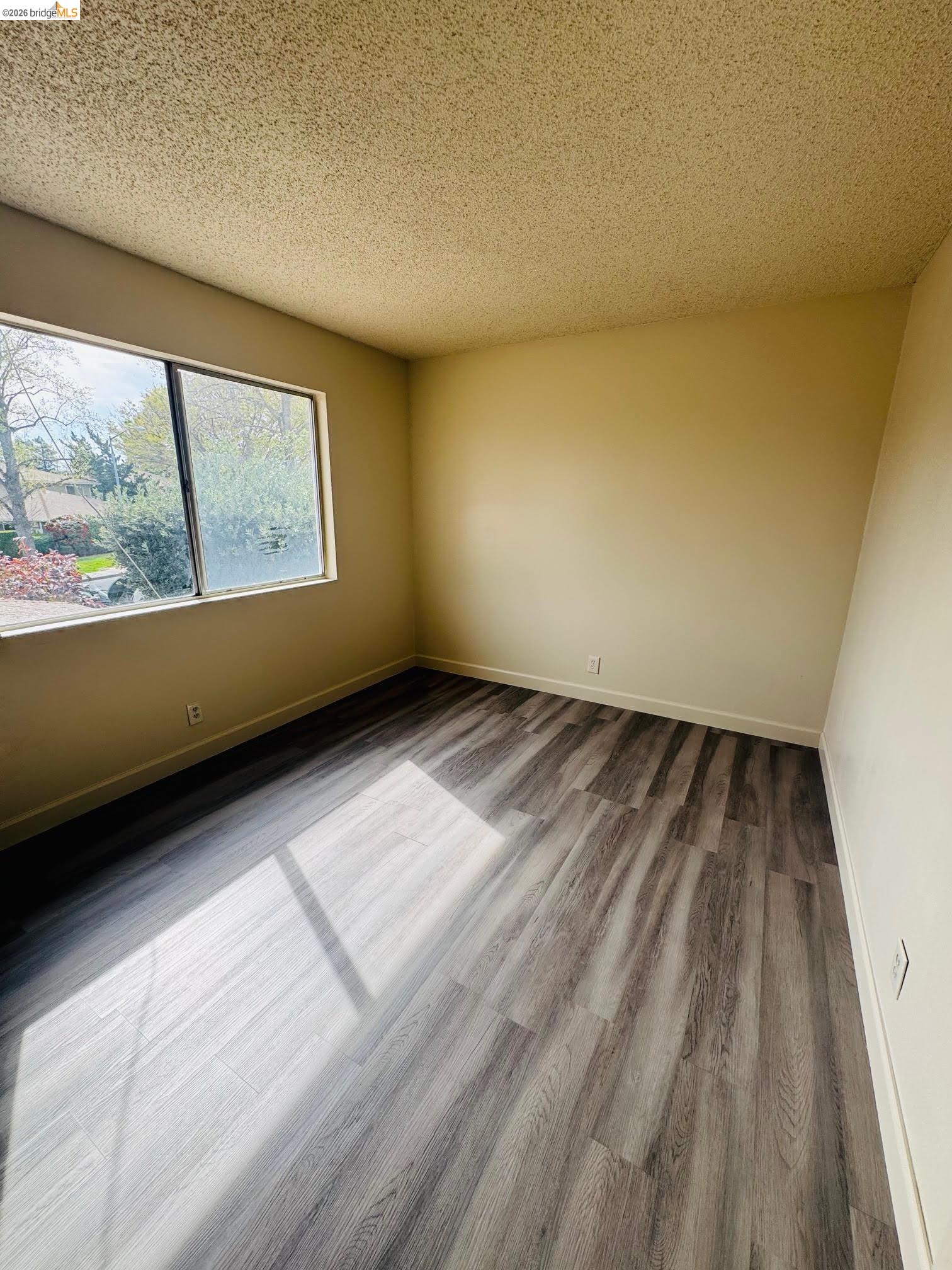 Photo #7: 41132750 Listing: Photo #7