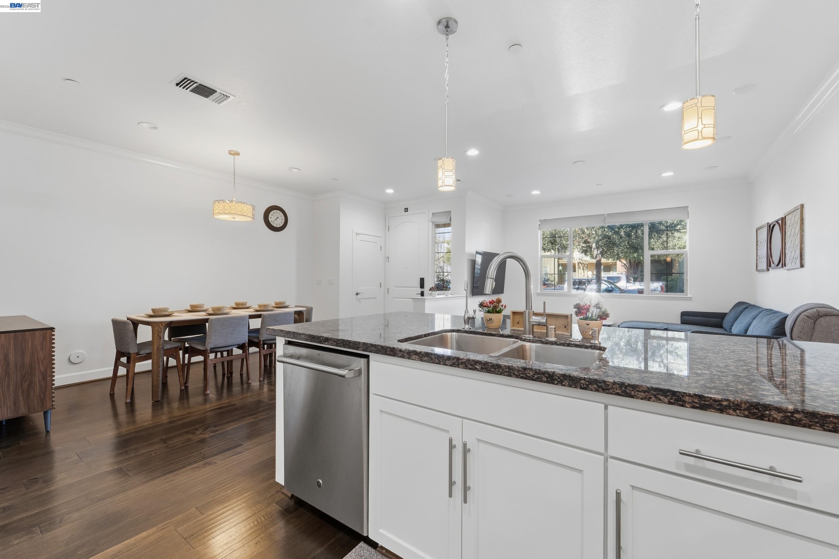 Photo #16: 41132754 Listing: Photo #16