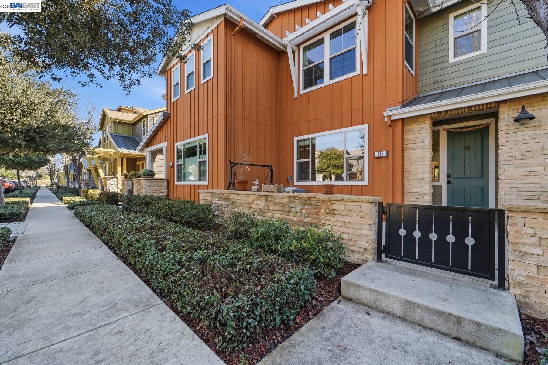 Photo #3: 41132754 Listing: Photo #3