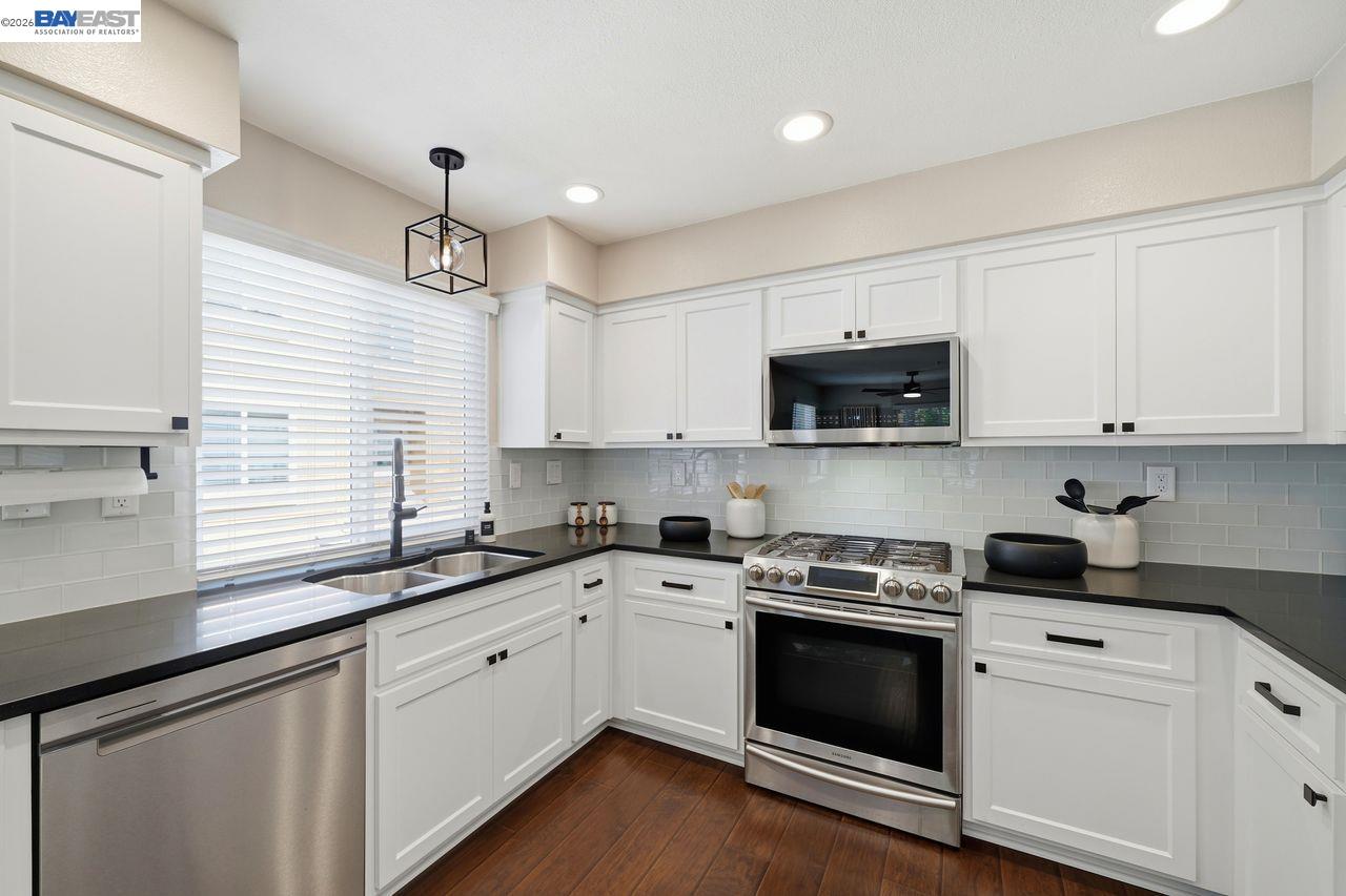 Photo #16: 41132765 Listing: Photo #16