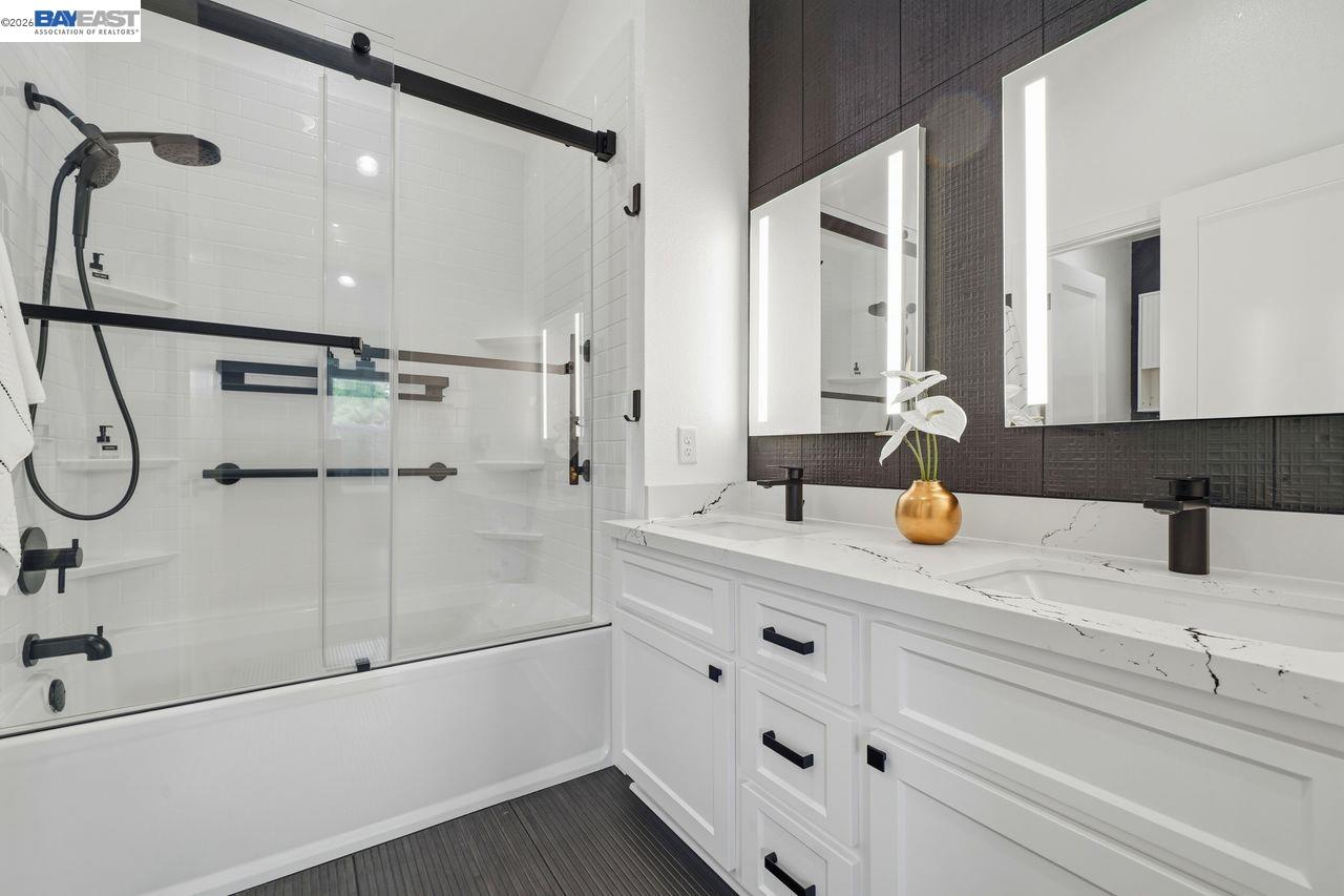 Photo #22: 41132765 Listing: Photo #22